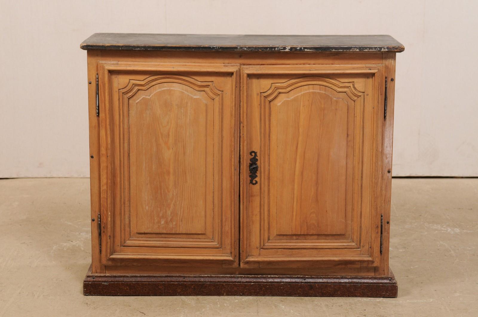 French Two-Door Wooden Buffet with Painted Top and Base, 19th Century In Good Condition For Sale In Atlanta, GA