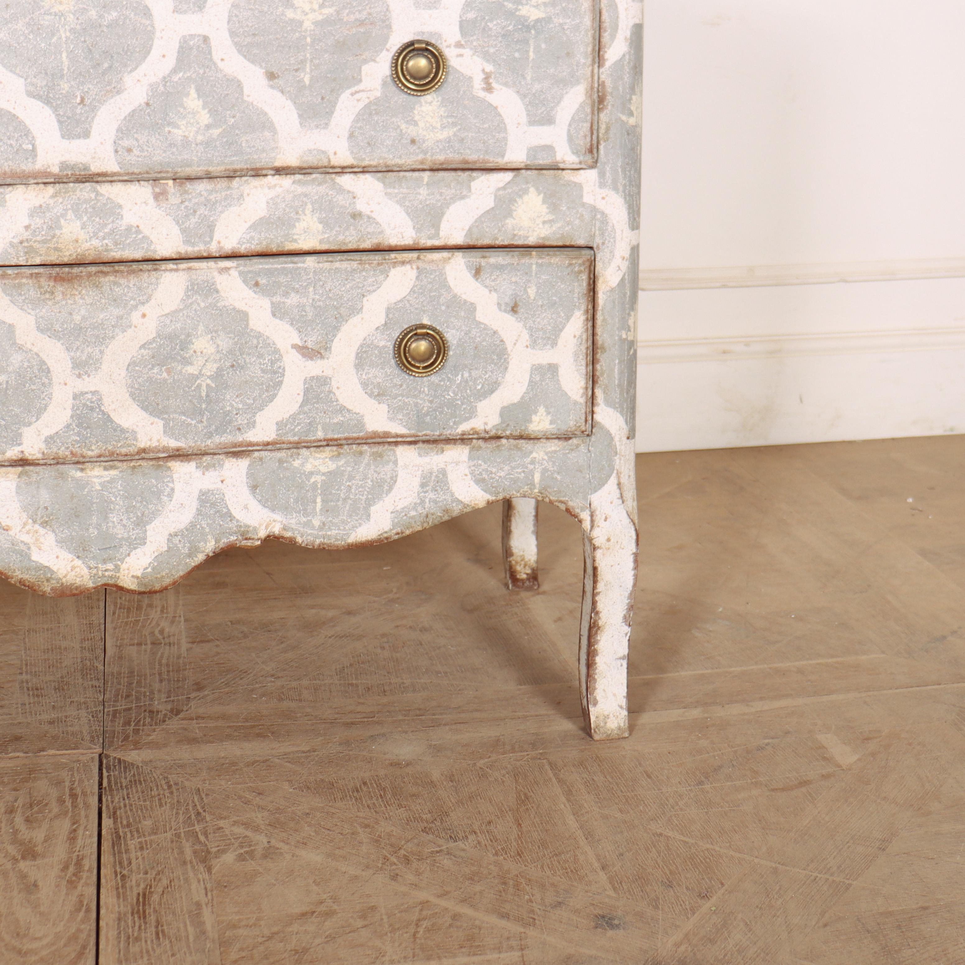 Dipinto Commode francese a due cassetti in vendita