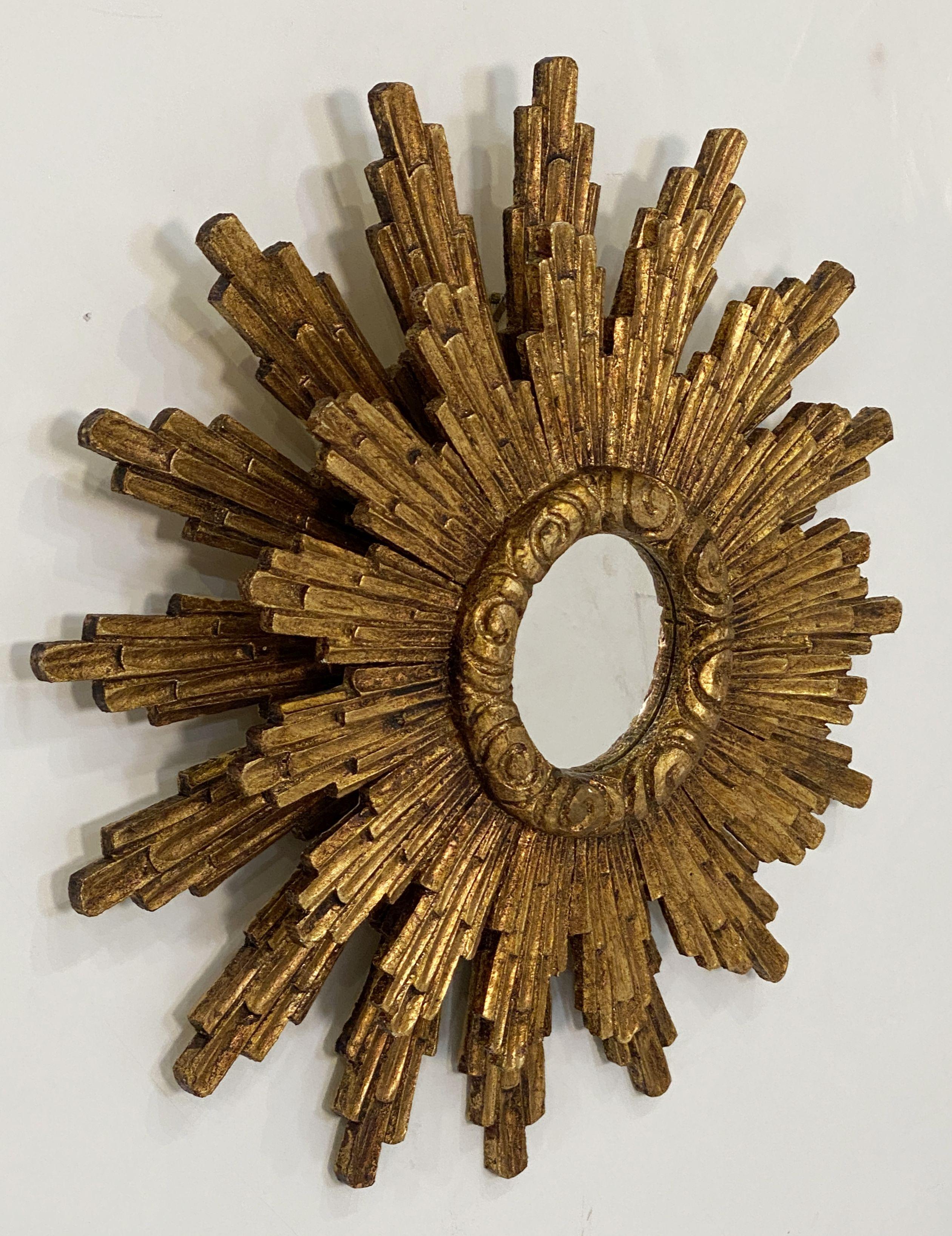 Français Miroir français à deux niveaux doré Sunburst ou Starburst (diamètre 23 1/2)