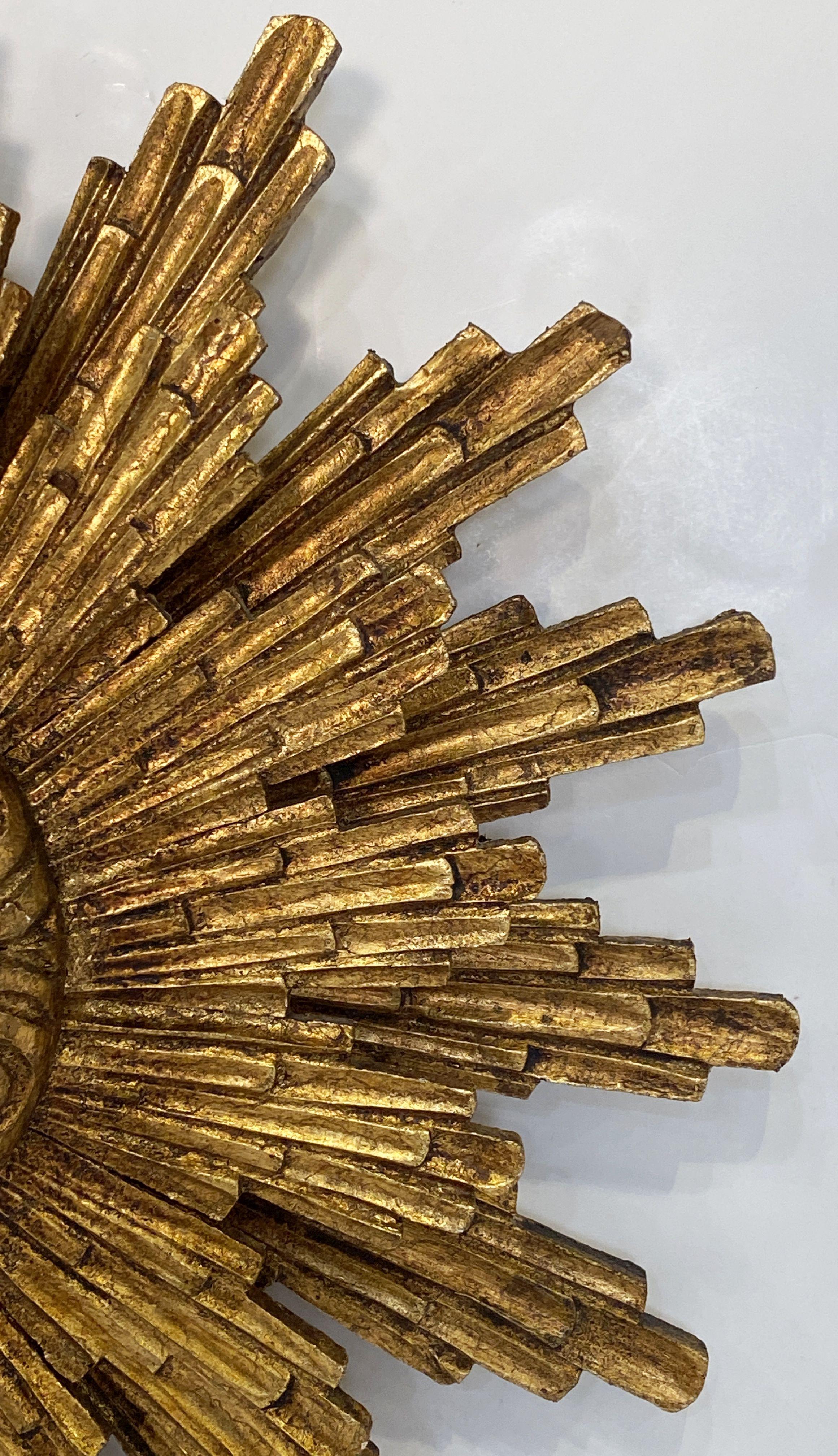 Verre Miroir français à deux niveaux doré Sunburst ou Starburst (diamètre 23 1/2)