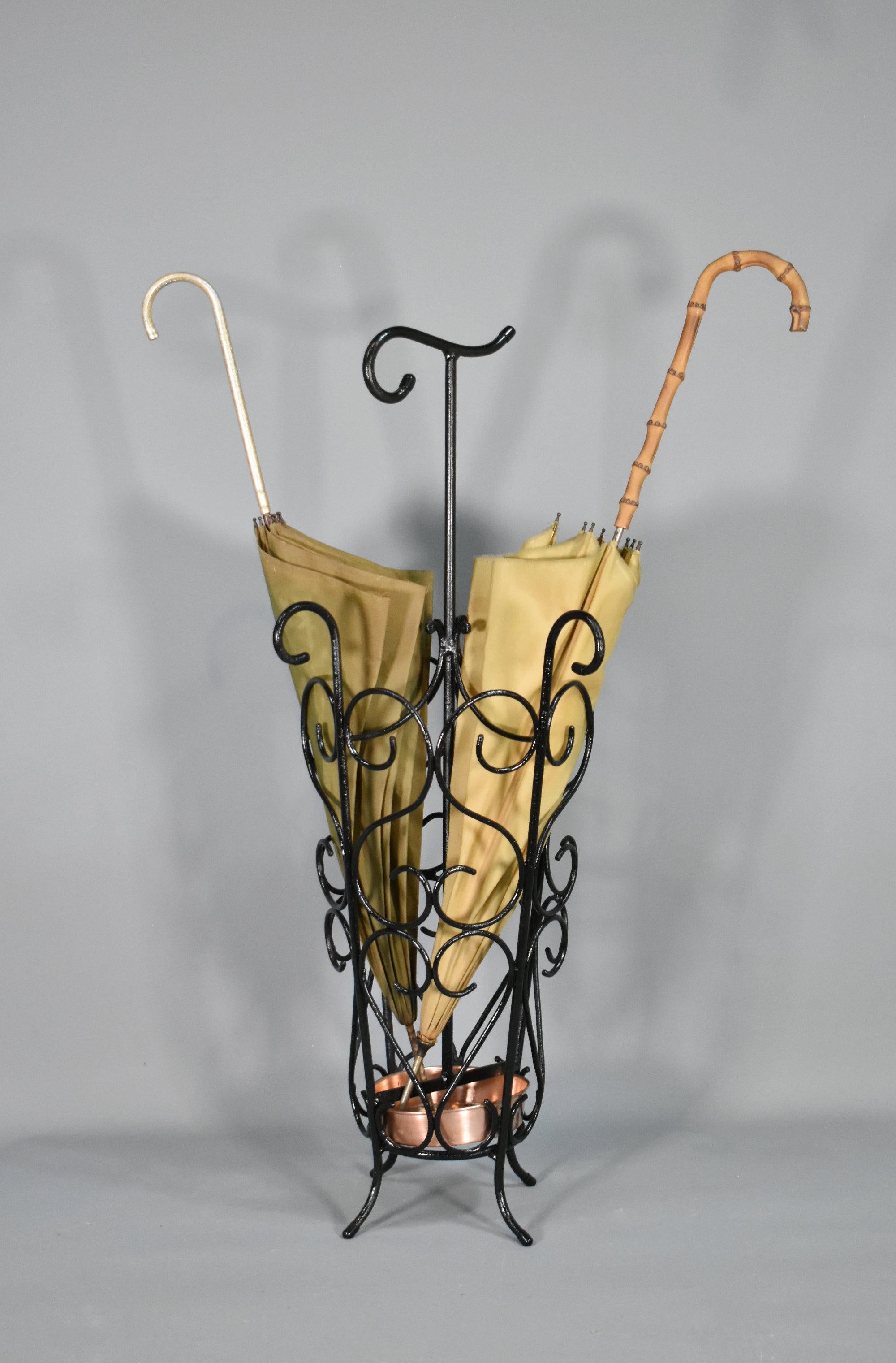 French Umbrella Stand in Wrought Iron 1950s For Sale 4