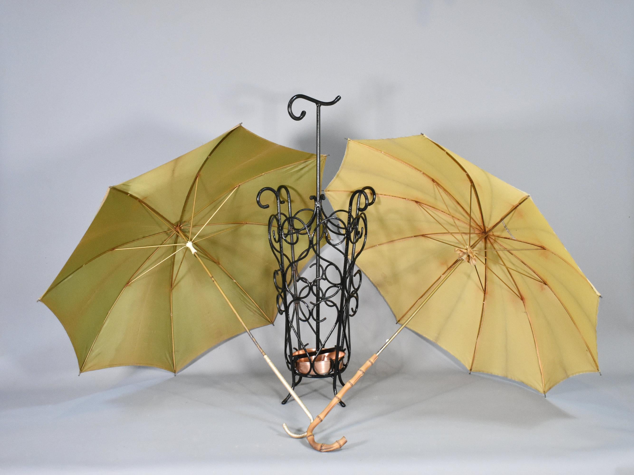 French Umbrella Stand in Wrought Iron 1950s For Sale 2