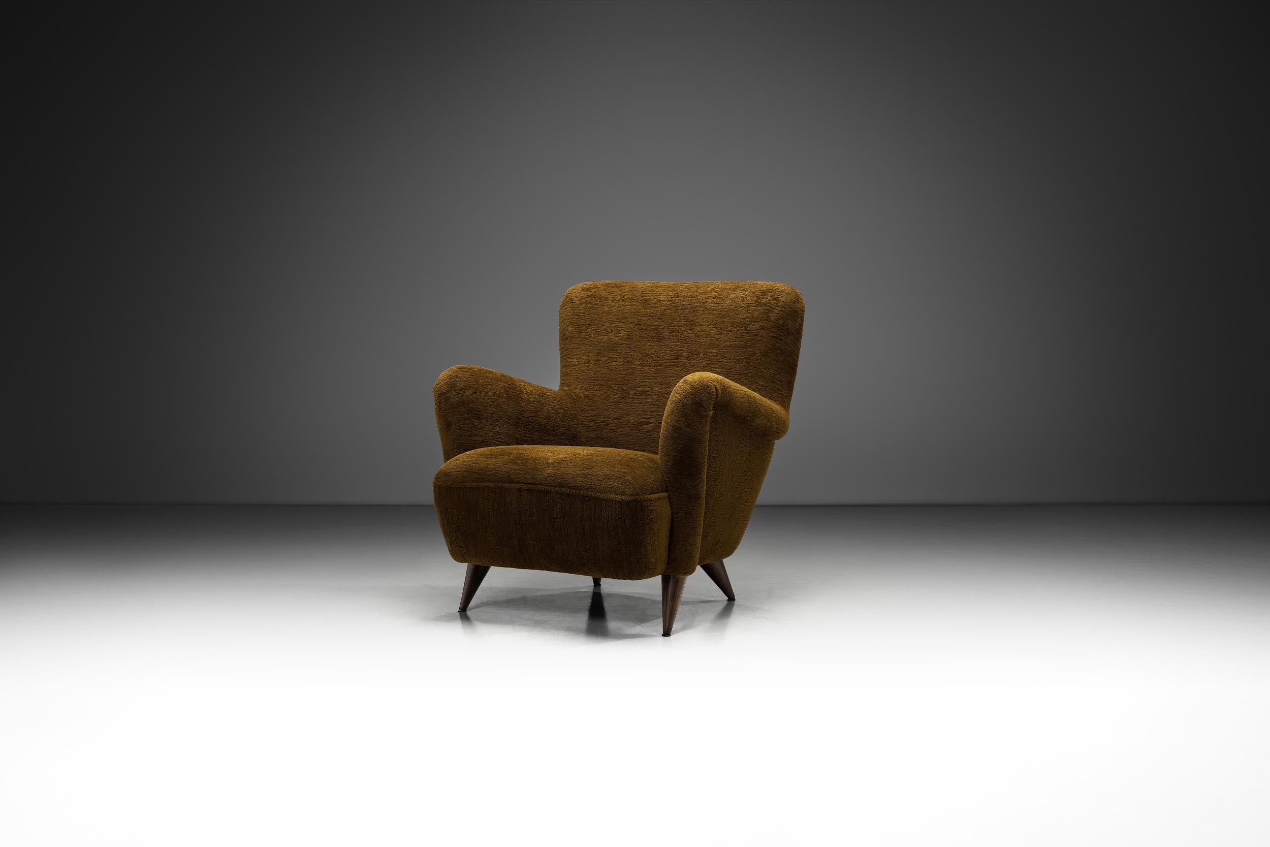 There was something of a design renaissance in France in the decades following the Second World War, due to developments in materials and technology. French designers were often also architects, whose focus on functionality and quality resulted in
