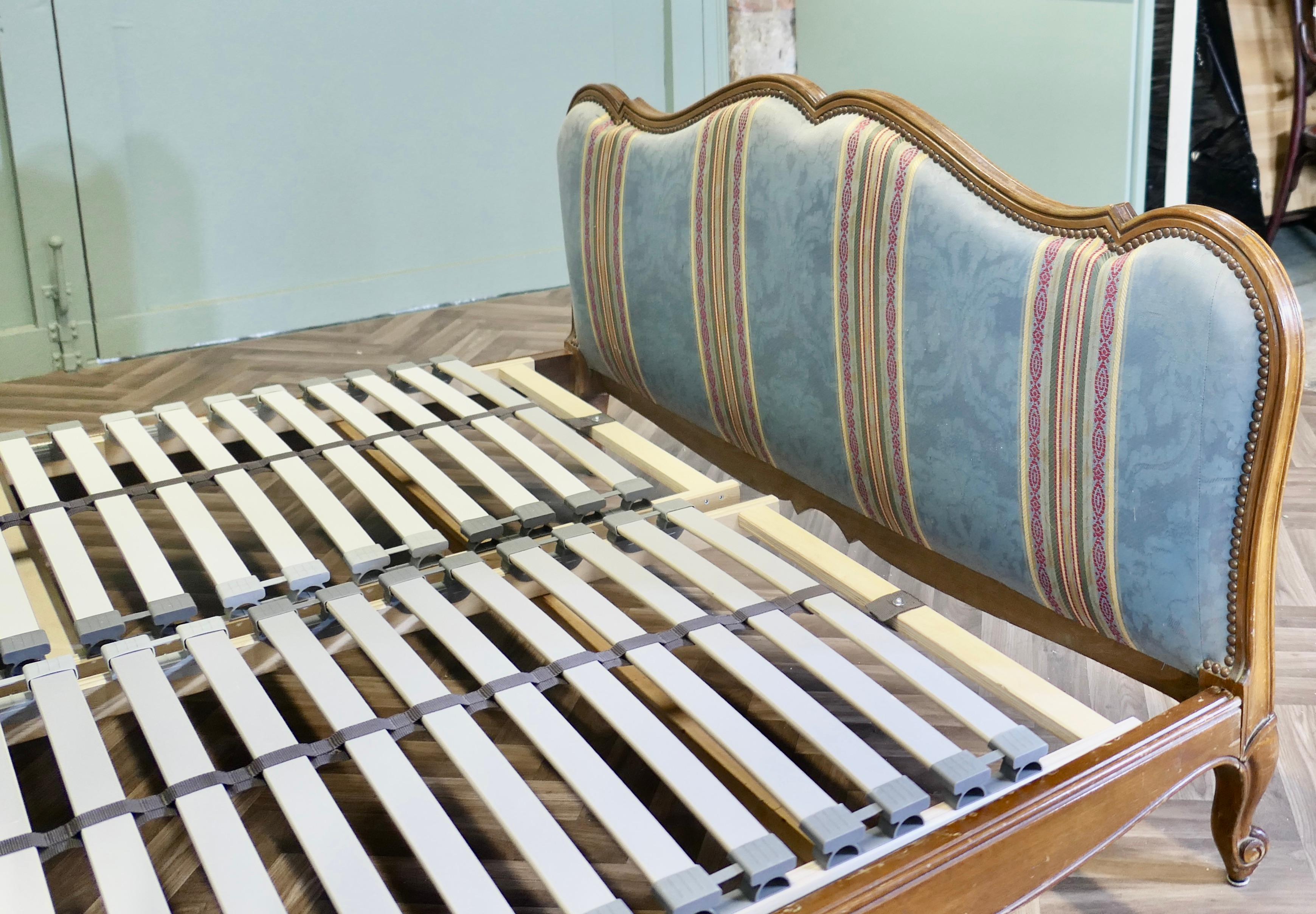 French Upholstered Double Bed In Good Condition In Godshill, Isle of Wight
