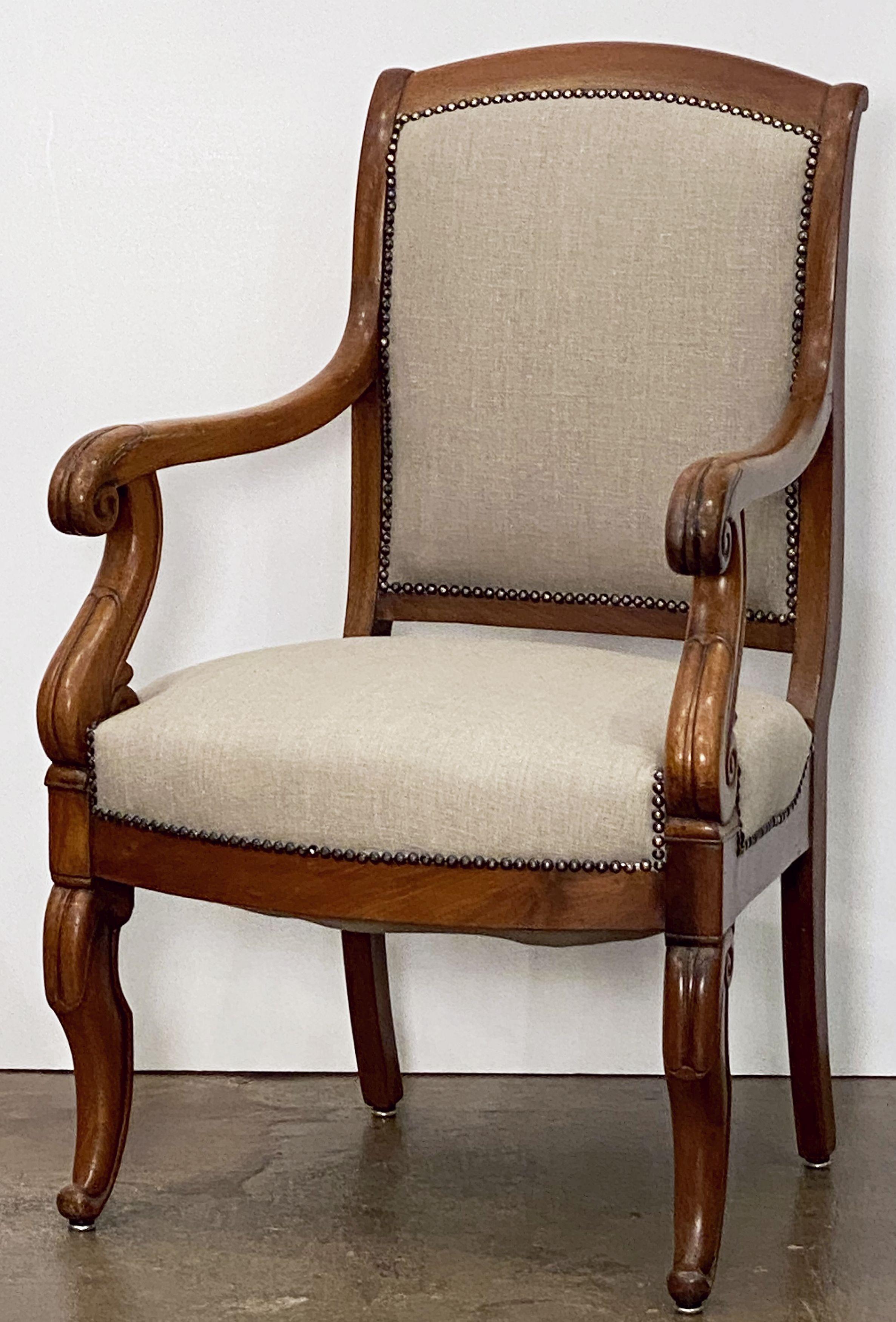 20th Century French Upholstered Fauteuil Armchair or Salon Chair of Walnut For Sale