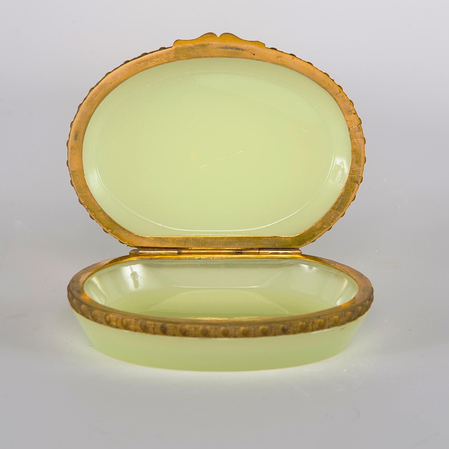 French Uranium Opaline Glass and Brass Hinged Box 4