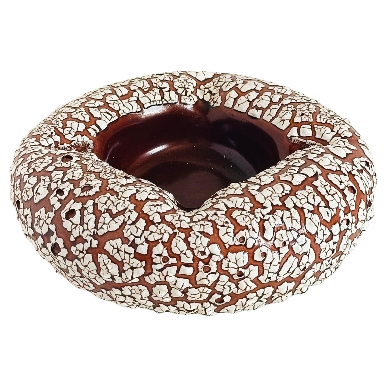 French Vallauris Fat Lava Decor Biomorphic Ceramic Ashtray Vide-Poche, 1950s 4