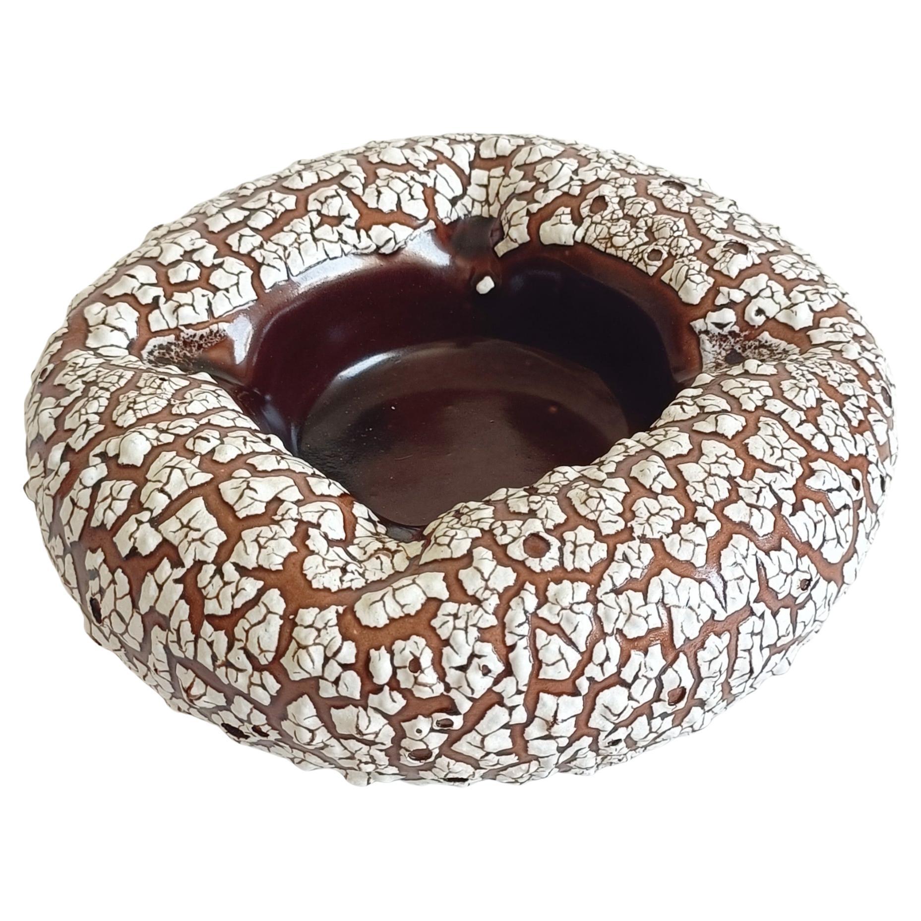 French Vallauris Fat Lava Decor Biomorphic Ceramic Ashtray Vide-Poche, 1950s 3