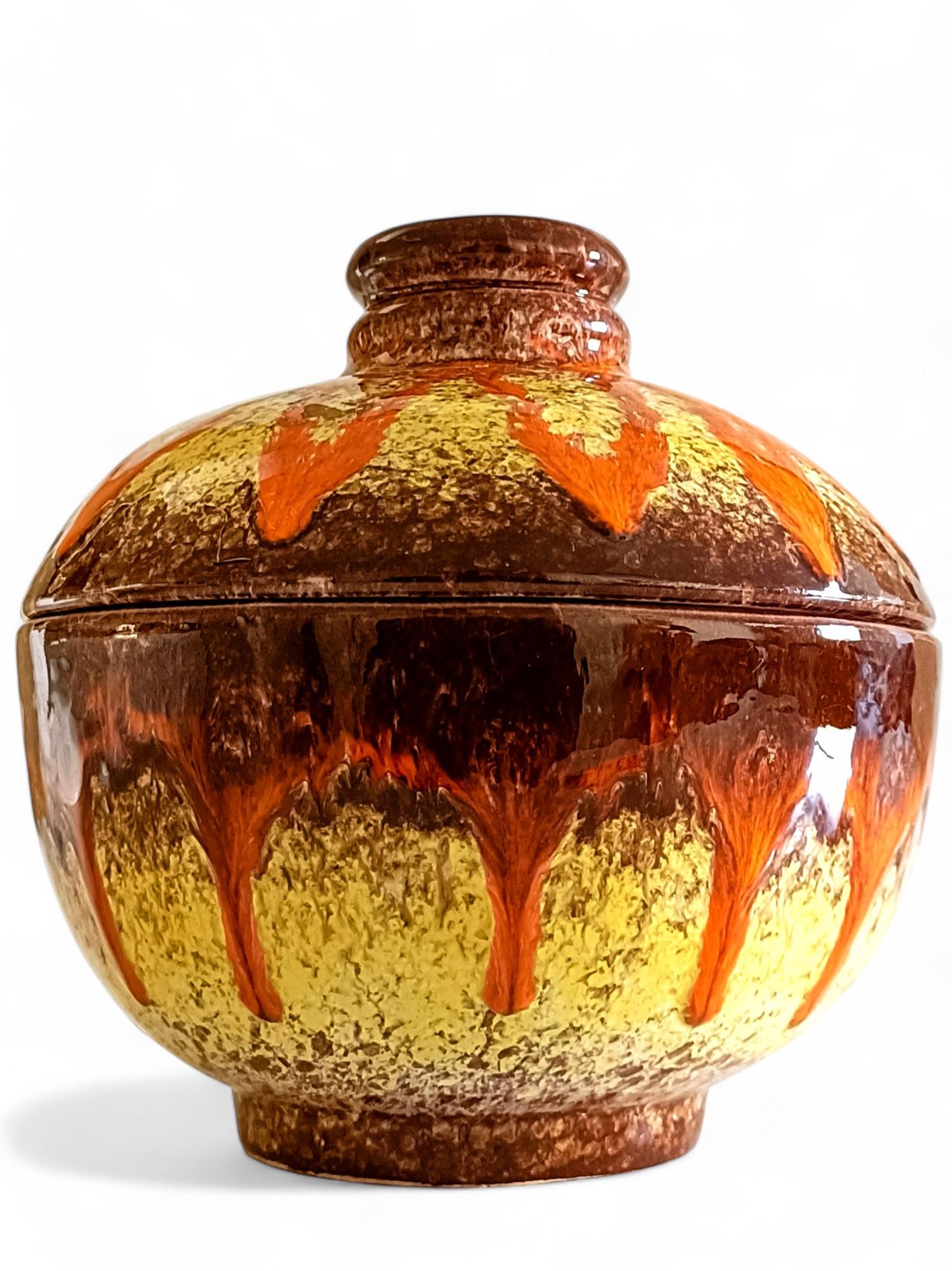 Cuenco con tapa de mayólica francesa Vallauris Fat Lava Decor, años 50 Glaseado