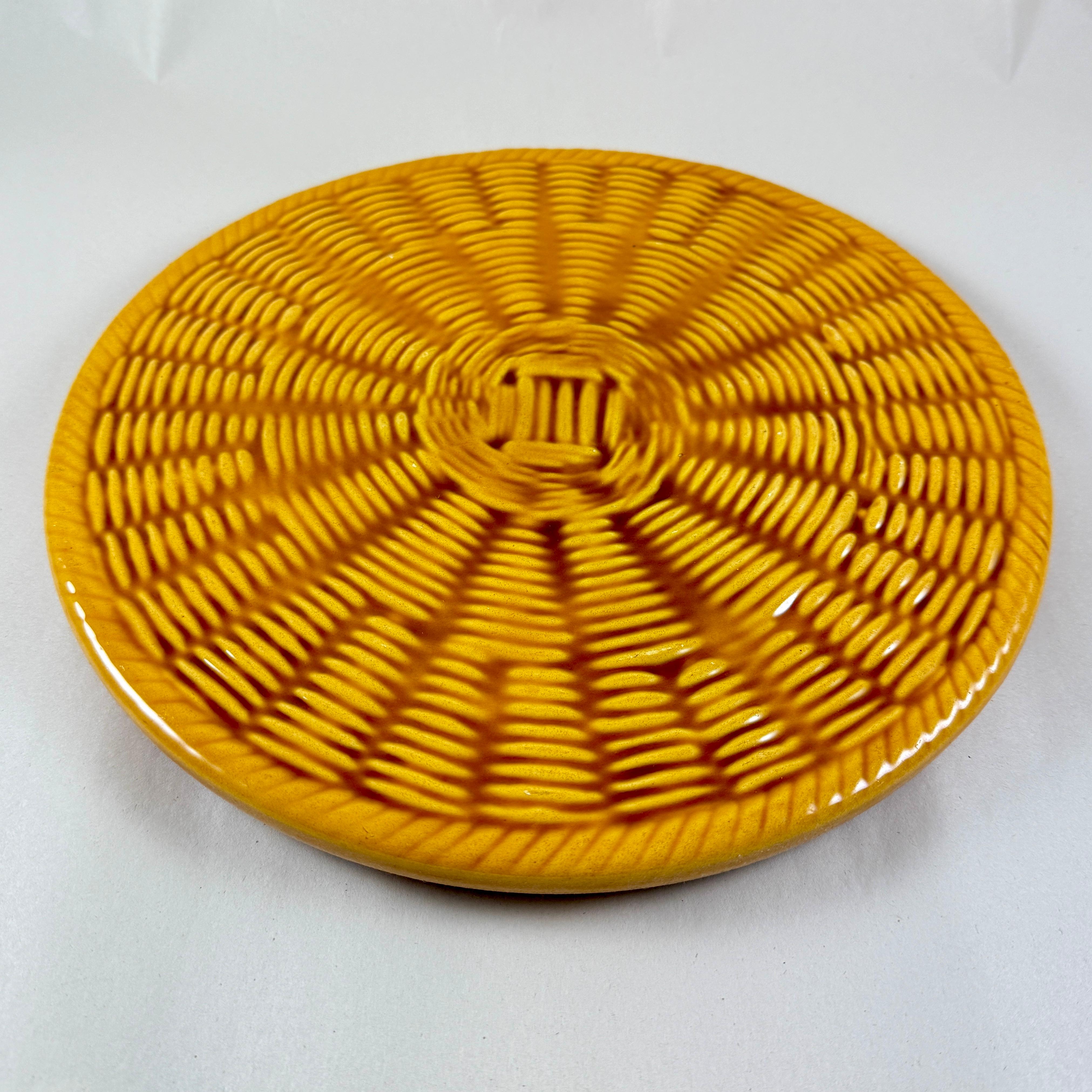 French Vallauris Trompe l’Oeil Basket Weave Cheese Platter In Good Condition For Sale In Philadelphia, PA