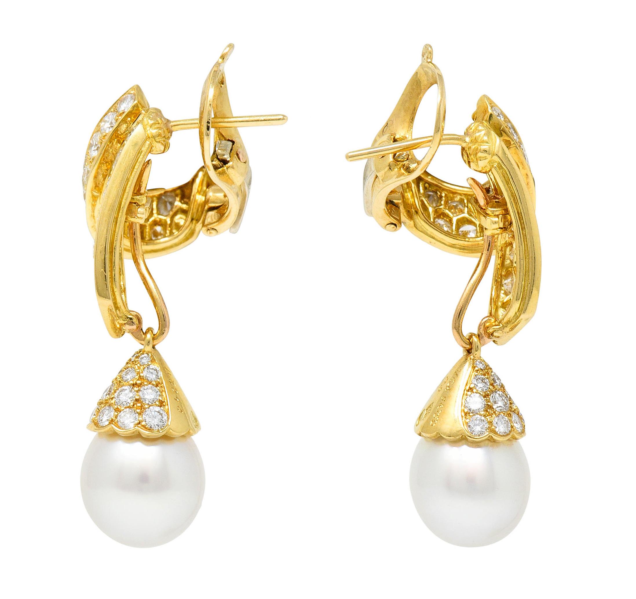 Contemporary French Van Cleef & Arpels Pearl Pave Diamond 18 Karat Gold Convertible Earrings