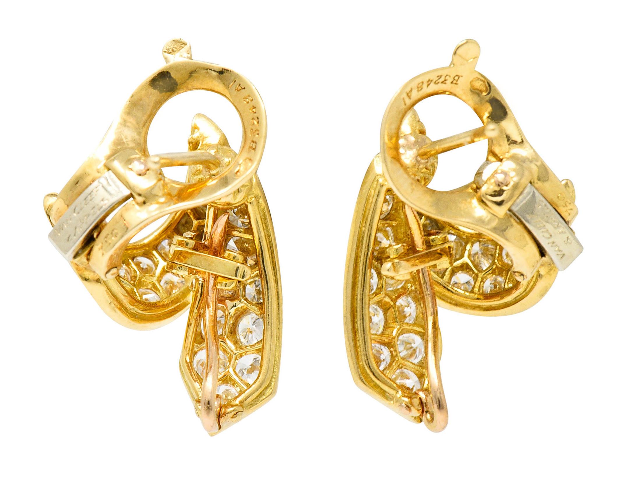 Women's or Men's French Van Cleef & Arpels Pearl Pave Diamond 18 Karat Gold Convertible Earrings