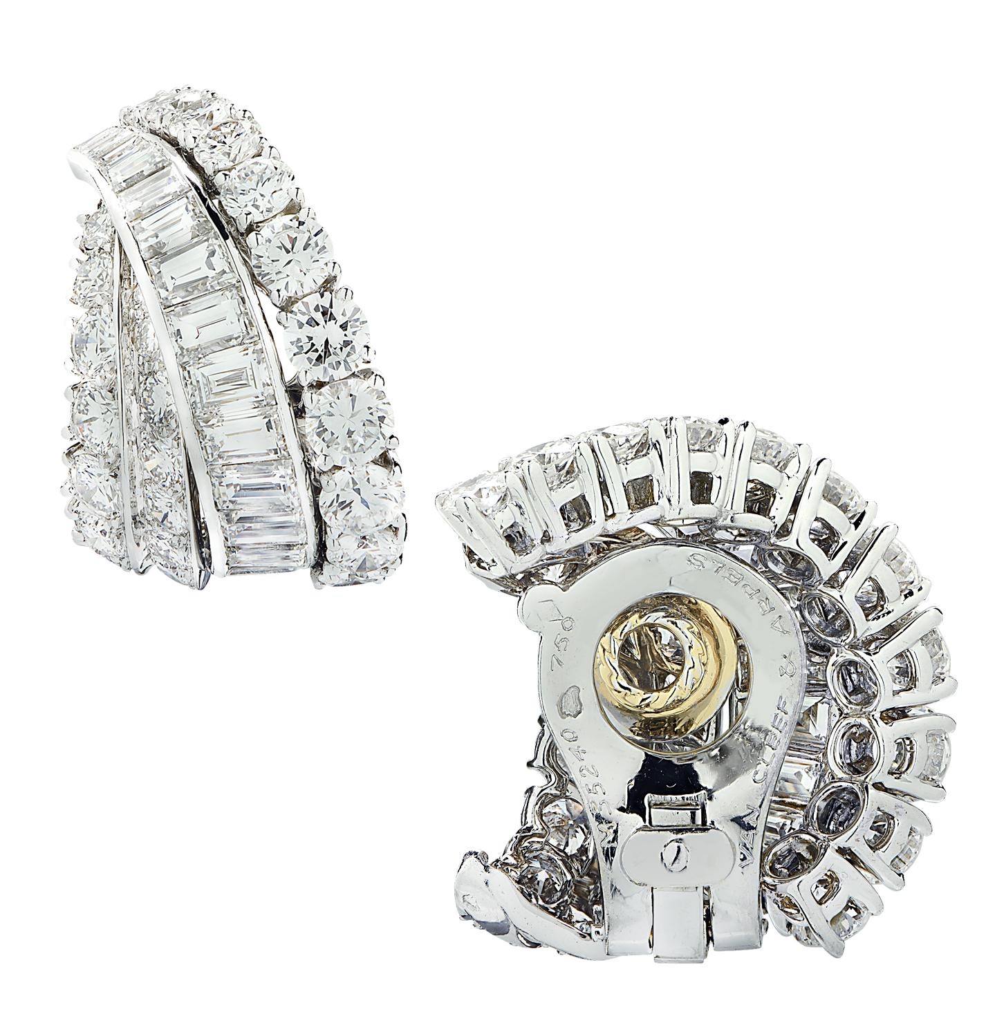French Van Cleef & Arples 12.8 Carat Diamond Clip Earrings, Circa 1970s In Excellent Condition In Miami, FL