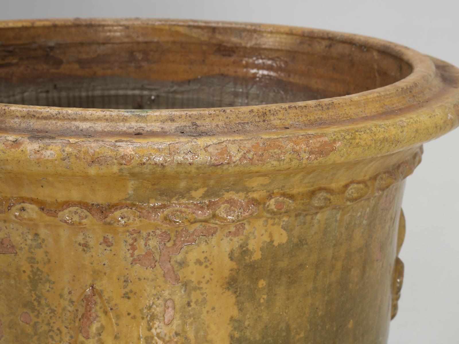 French Vase or Pot from Anduze, France (Töpferwaren)