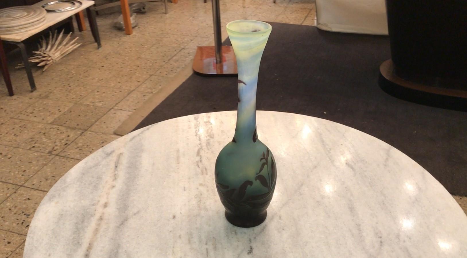 Début du 20ème siècle  Vase français, Signe : Gallé, Style : Jugendstil, Art Nouveau, Liberty en vente