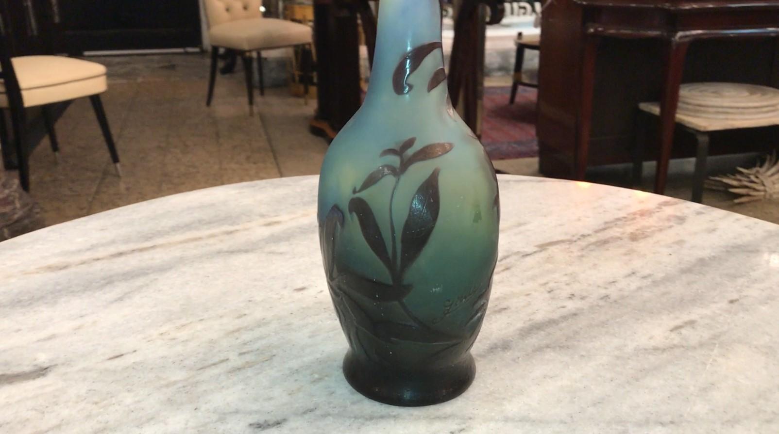 Verre  Vase français, Signe : Gallé, Style : Jugendstil, Art Nouveau, Liberty en vente