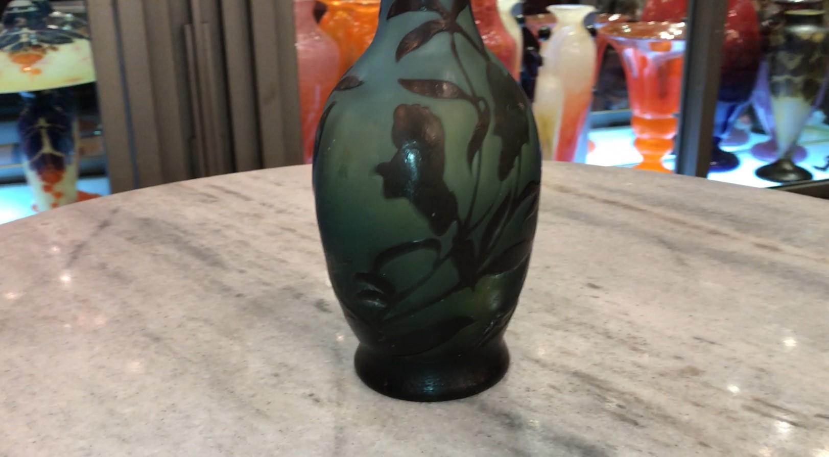  Vase français, Signe : Gallé, Style : Jugendstil, Art Nouveau, Liberty en vente 1