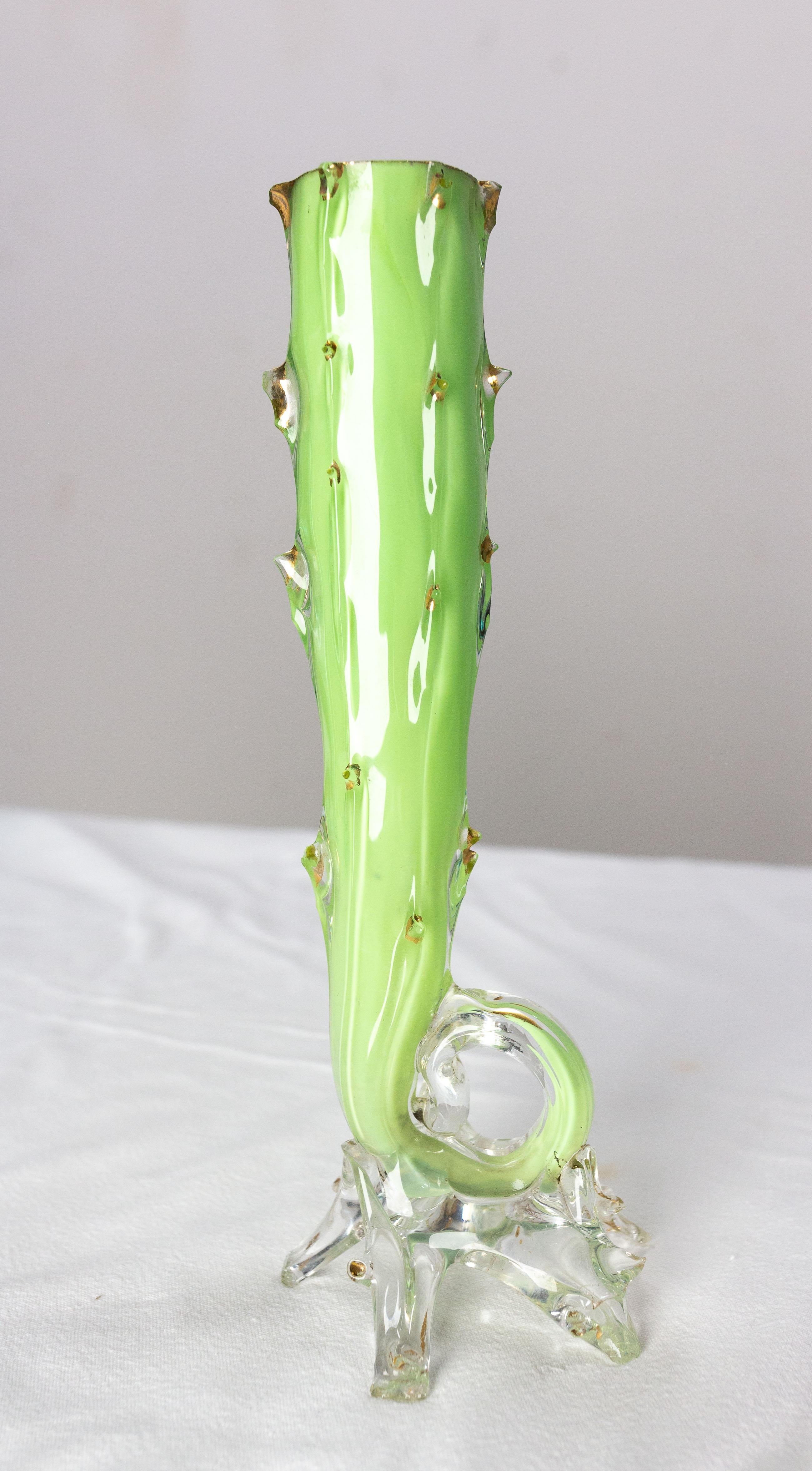 French Vase Soliflor Green and Golden Glass, Imitation of a Rose Stem, C. 1960 In Good Condition For Sale In Labrit, Landes