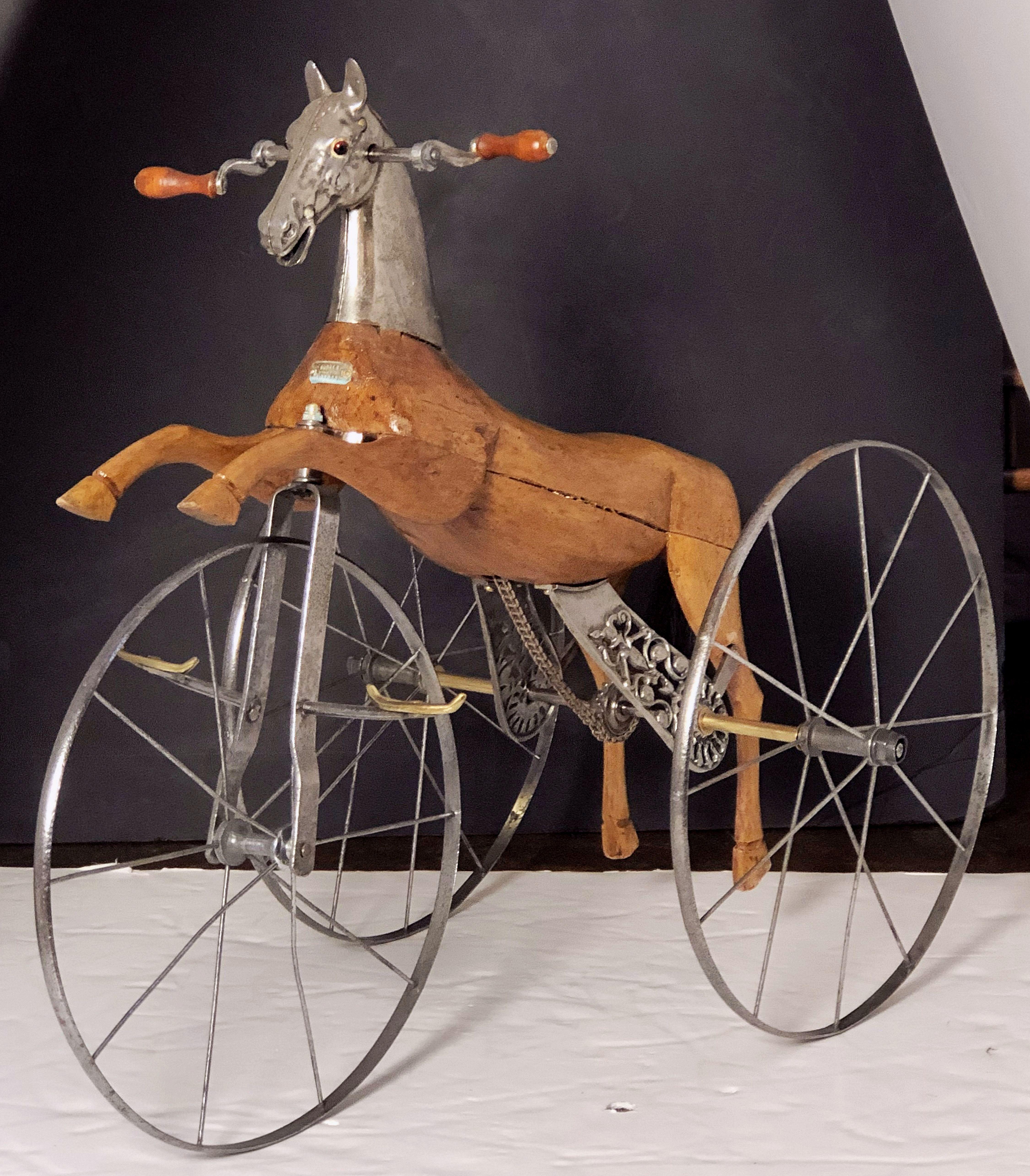 Französisches Velocipede oder Kinderpferd Tricycle aus dem 19. Jahrhundert (Stahl) im Angebot