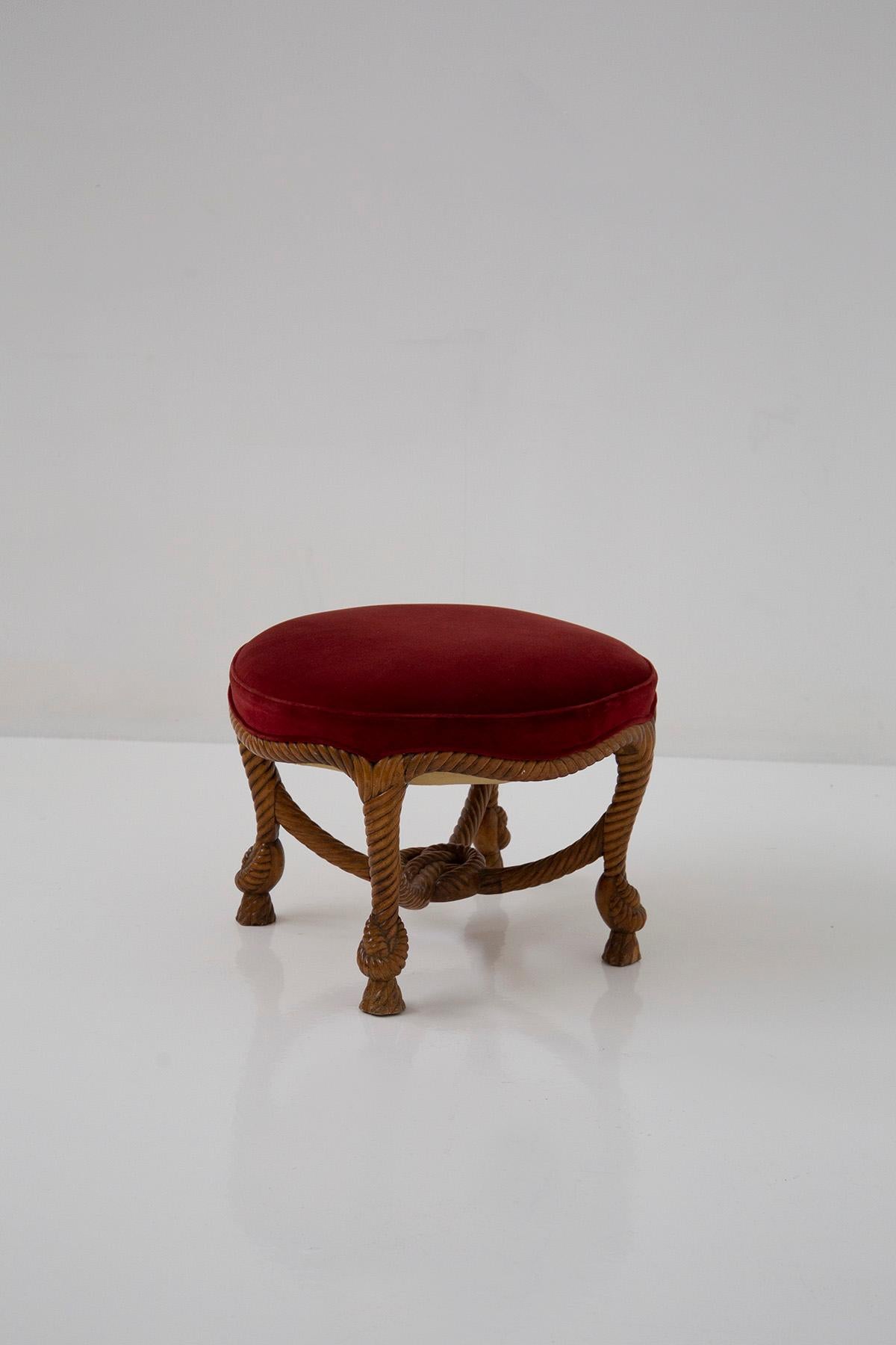 This important French stool or Ottoman, in the manner and style of Napoleon III and Fournier A.M.E, is an excellent testimony to the period. Made of carved wood, it displays an extraordinary mastery of carving. Its rope-like structure is a