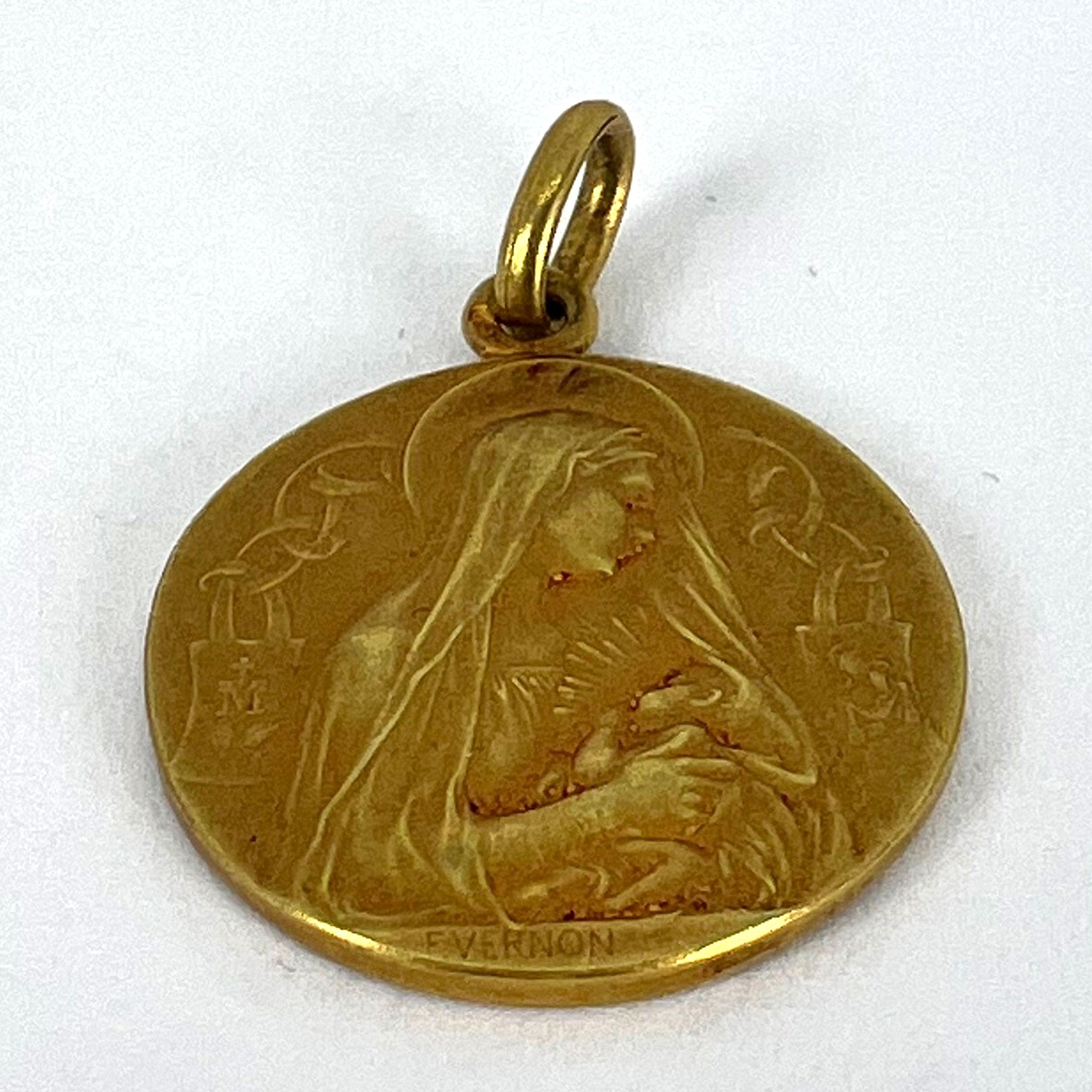 French Vernon Madonna and Child Sacred Heart 18K Yellow Gold Medal Pendant 11