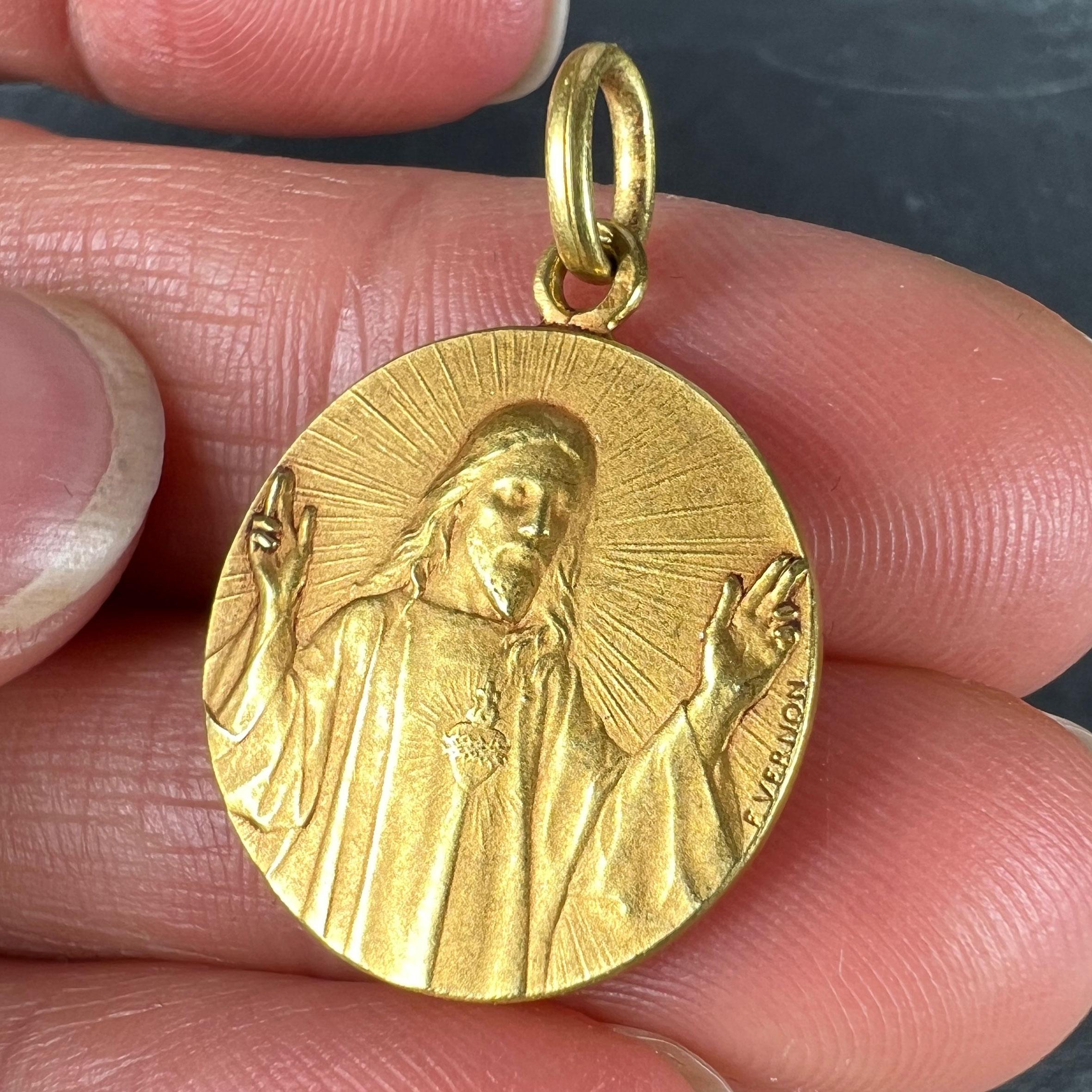 French Vernon Madonna and Child Sacred Heart 18K Yellow Gold Medal Pendant 5