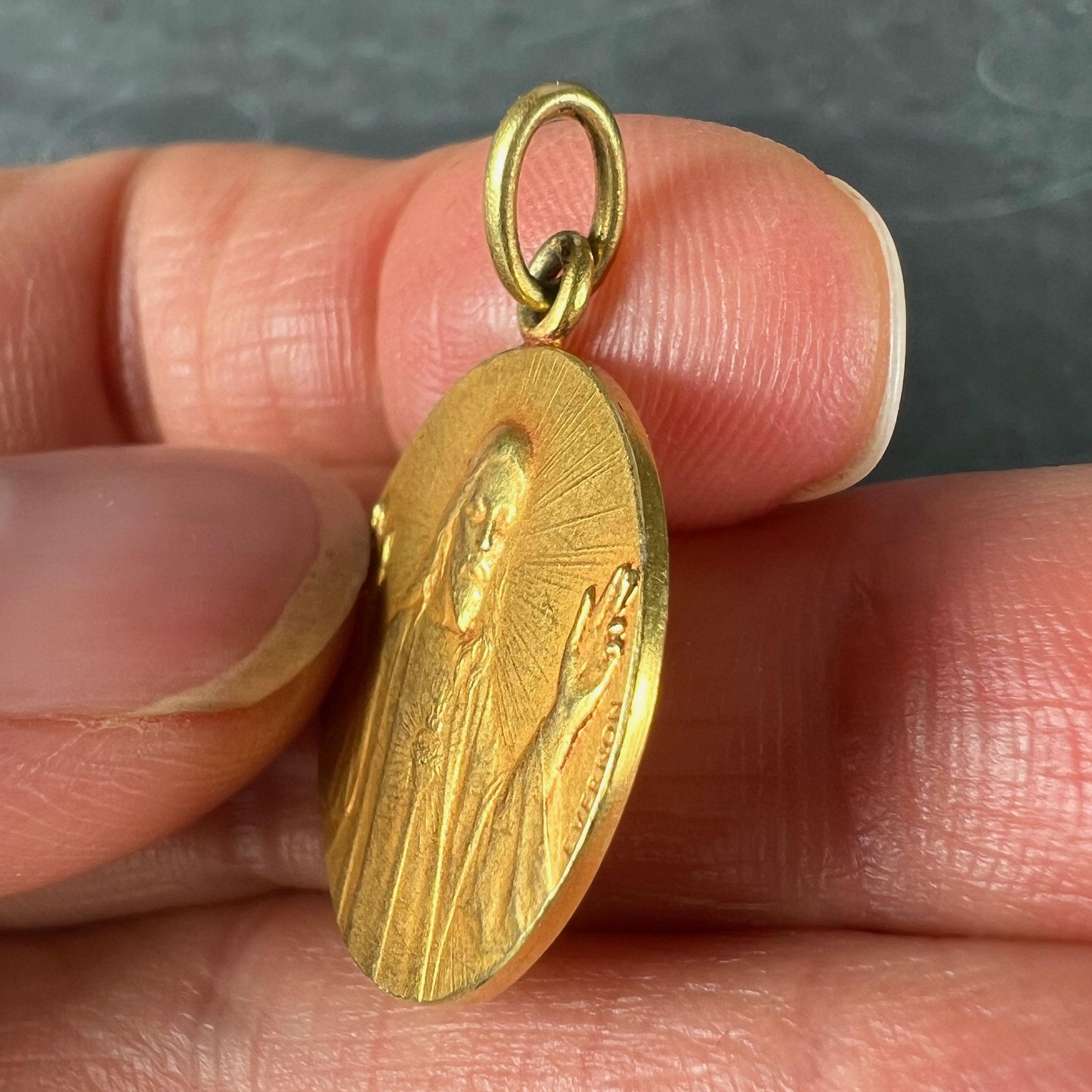 French Vernon Sacred Heart Madonna and Child 18K Yellow Gold Medal Pendant 3