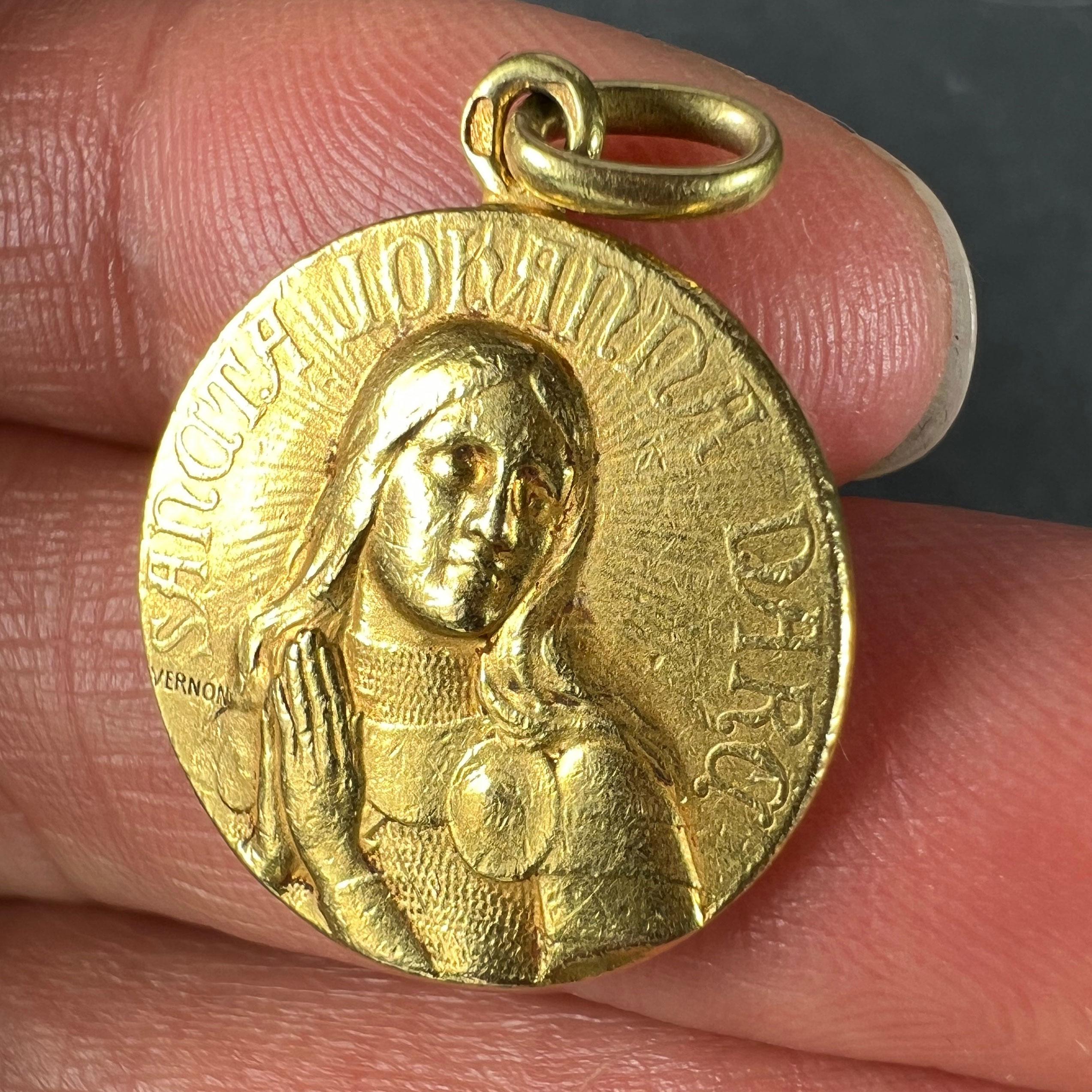 French Vernon Saint Joan of Arc 18K Yellow Gold Medal Pendant 3