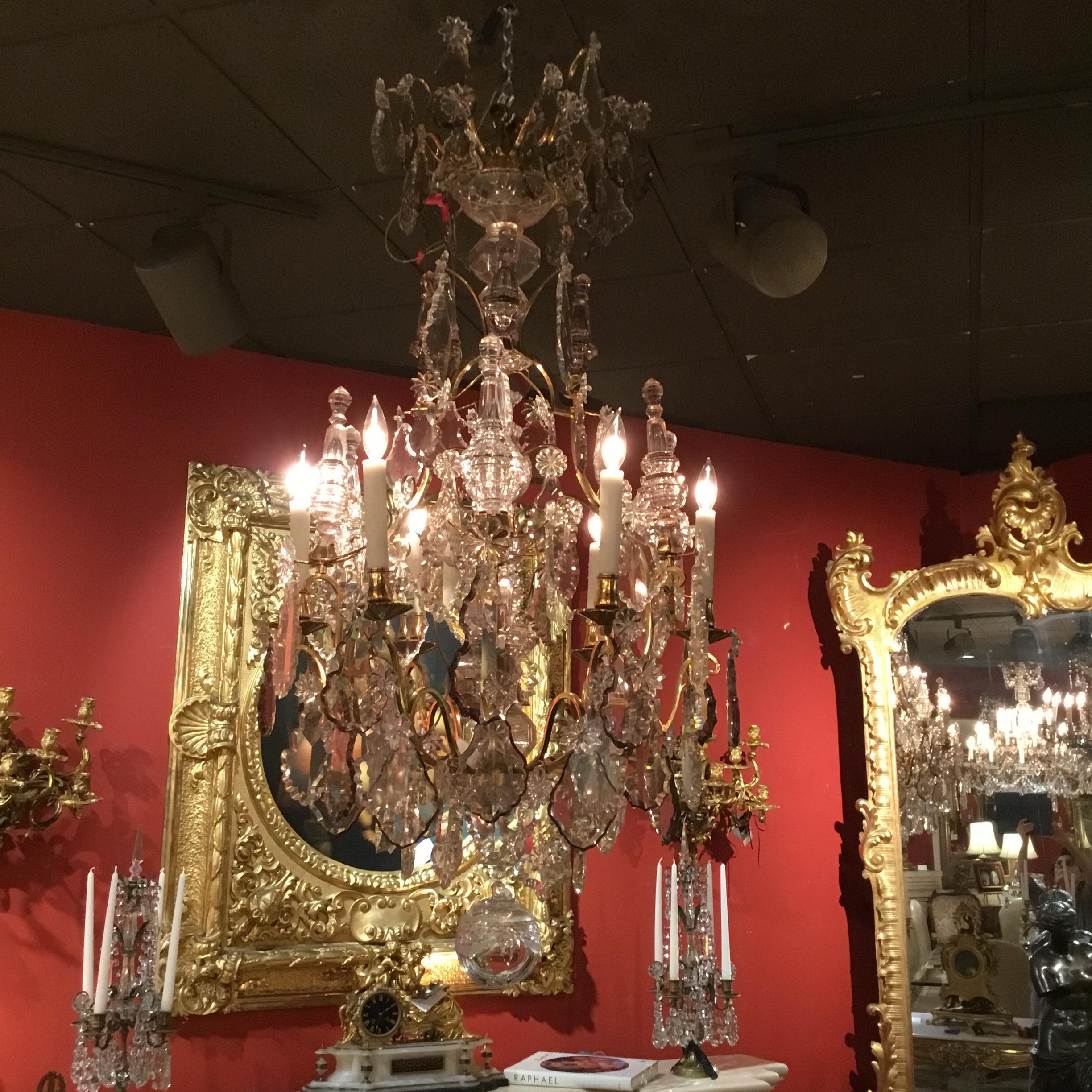 French Versailles Style Chandelier in Crystal and Bronze Doré with Six Lights 5