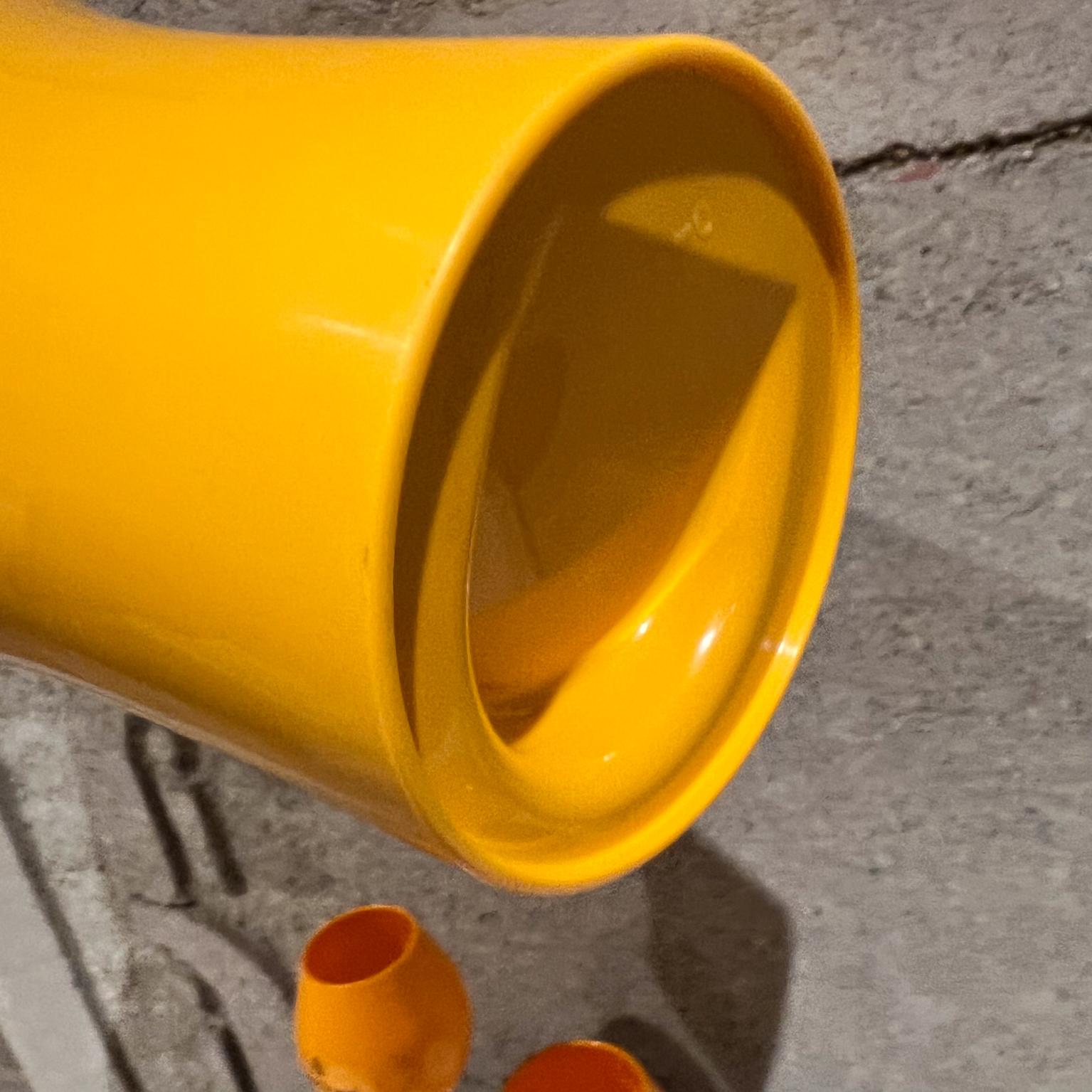 Französisches Veuve Clicquot Orange Champagner-Eiskübel-Set aus vier Glas (21. Jahrhundert und zeitgenössisch) im Angebot