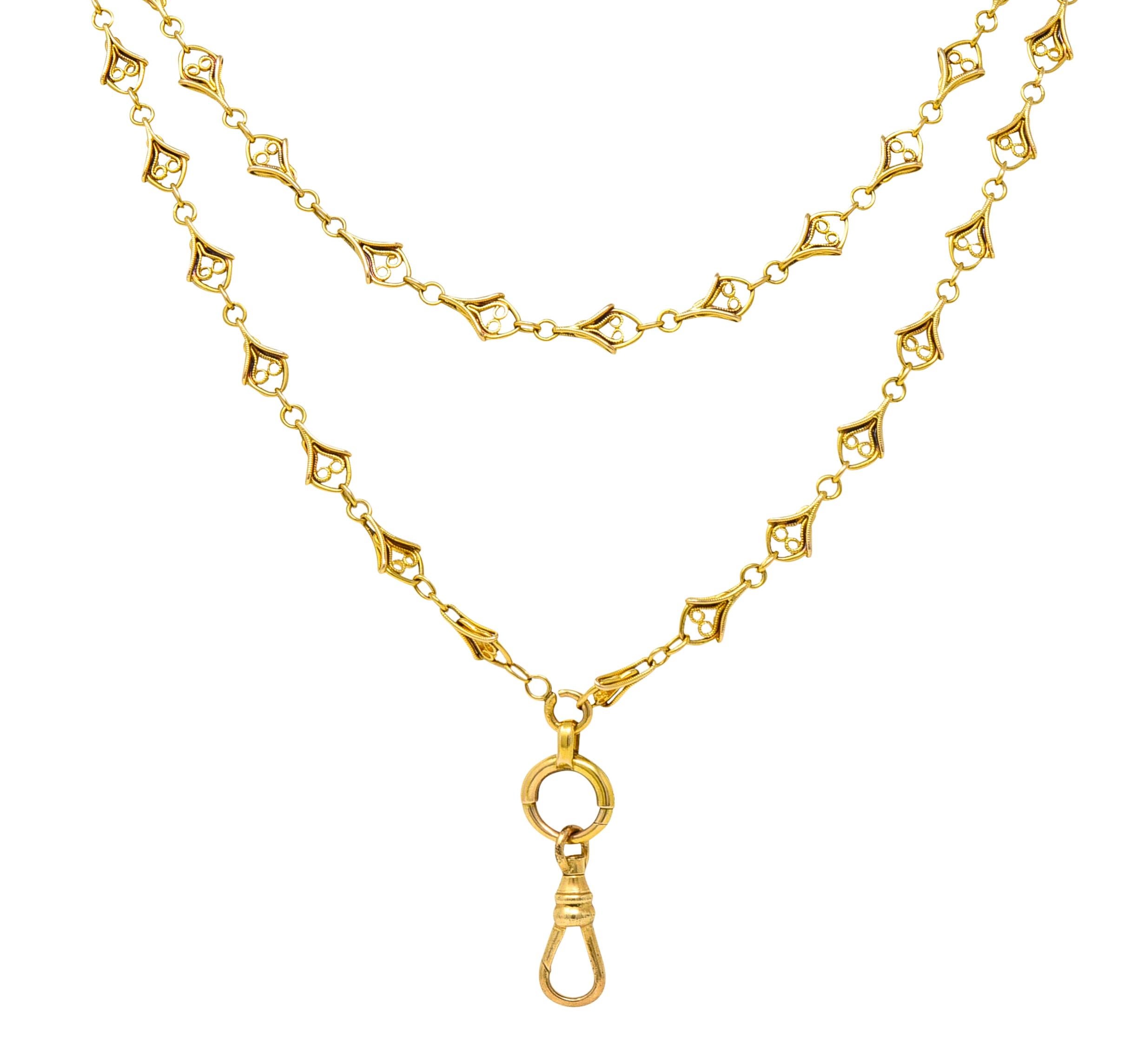 French Victorian 18 Karat Yellow Gold Heart Antique Chain Necklace For Sale 1