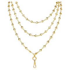 French Victorian 18 Karat Yellow Gold Heart Antique Chain Necklace