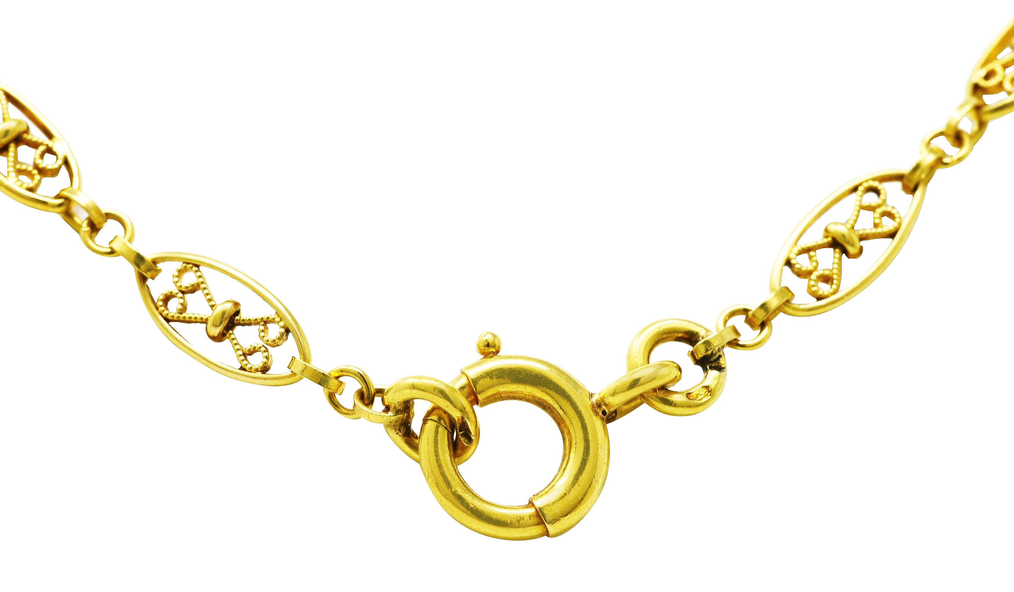 French Victorian 18 Karat Yellow Gold Heart Chain Link Necklace 2