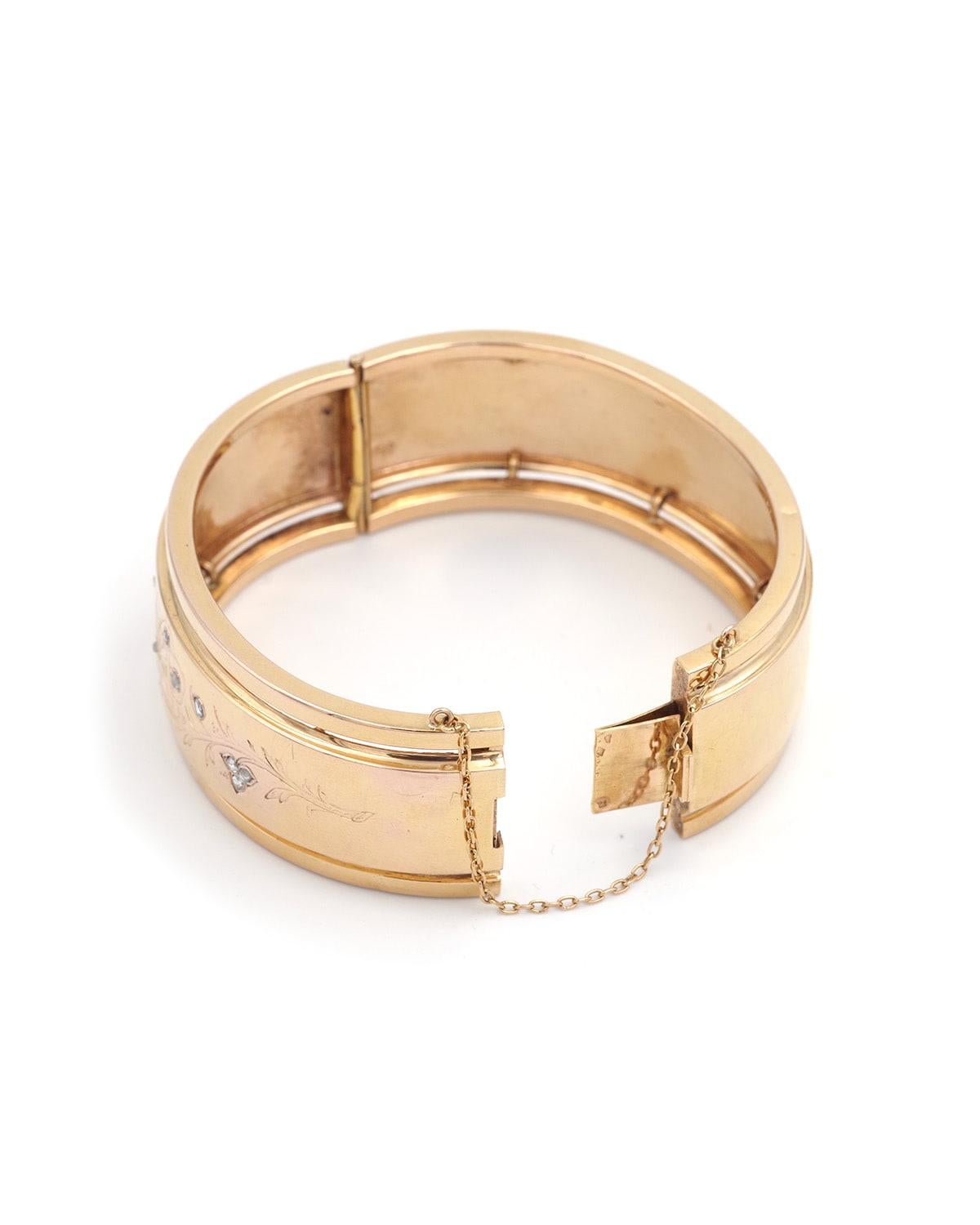 Women's French Victorian 18k cuff bracelet with butterfly and diamonds For Sale