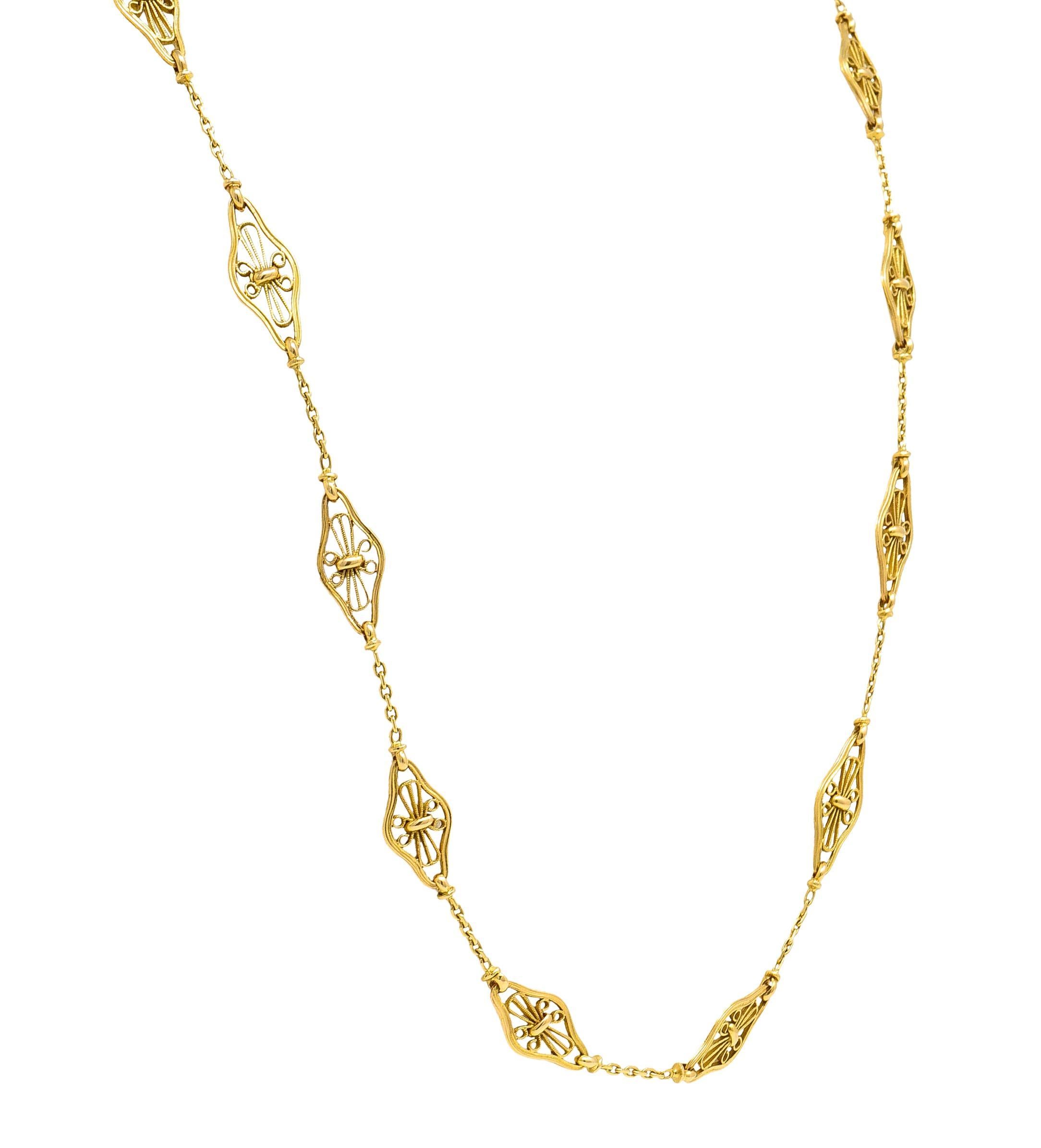 Collana vittoriana francese in filigrana d'oro 18 carati Navette lunga 30 1/2 IN con catena antica In condizioni ottime in vendita a Philadelphia, PA
