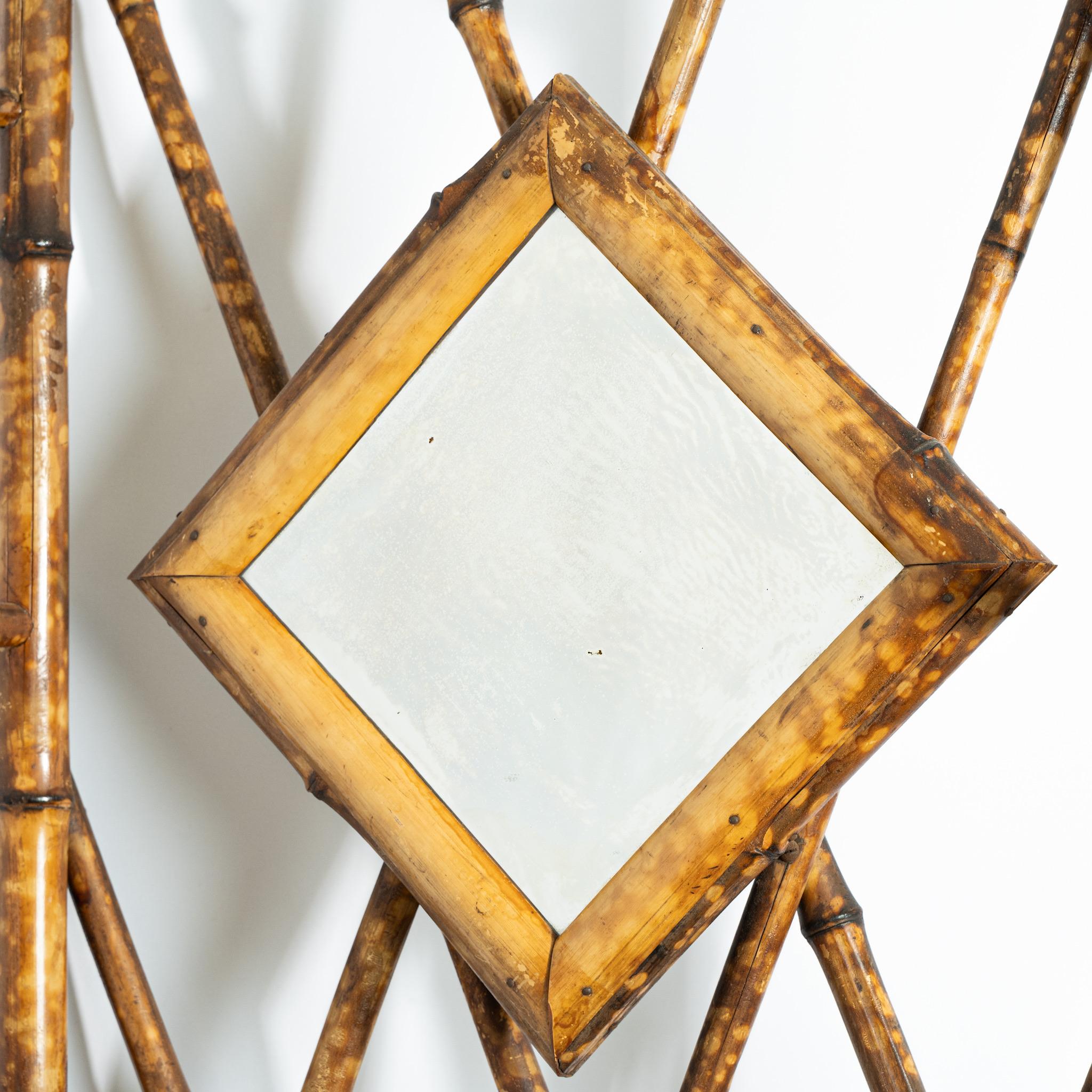 XIX secolo Appendiabiti / Appendiabiti / Appendiabiti in bambù vittoriano francese in vendita