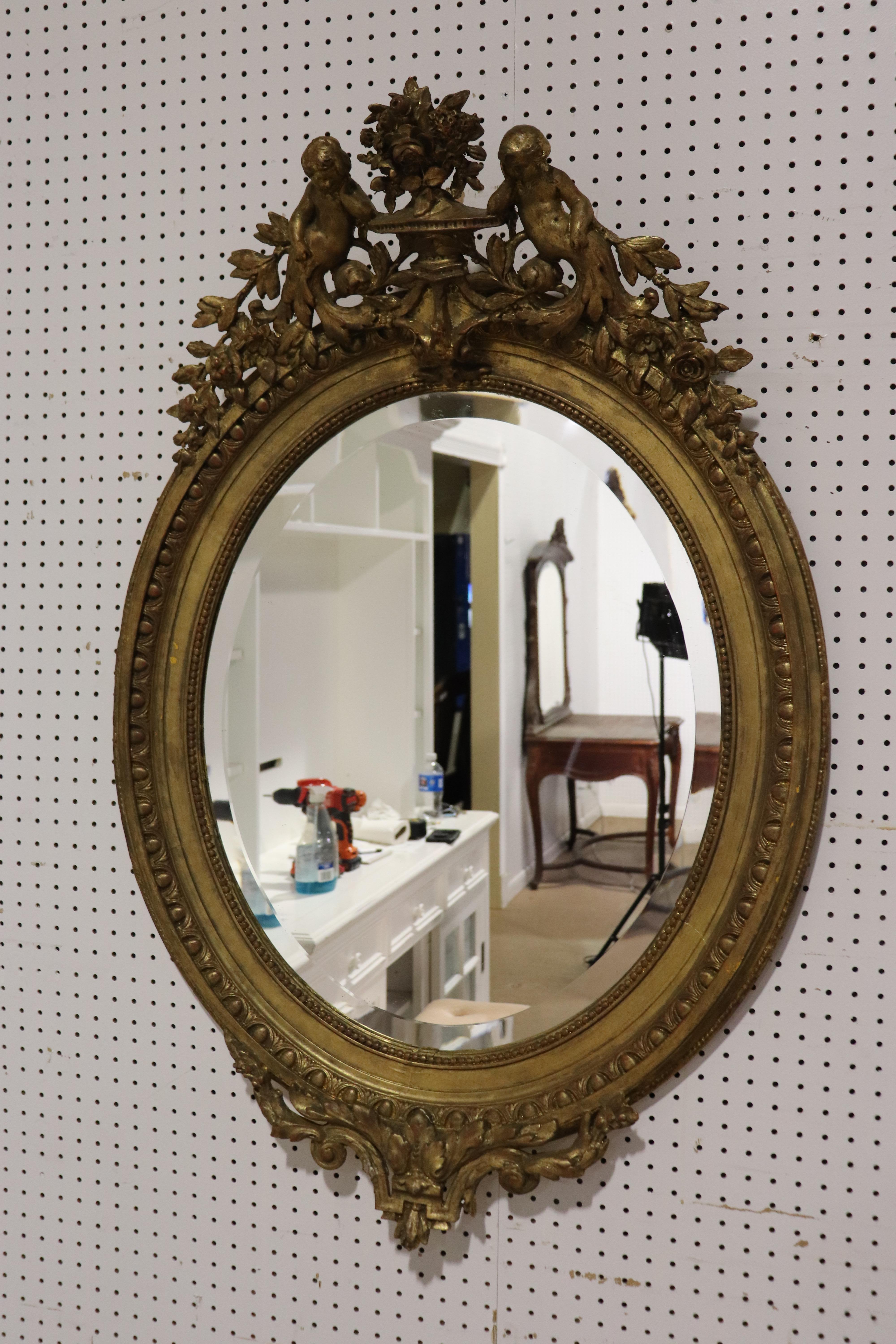 French Victorian Belle Époque Gilded Cherub Putti Oval Mirror, circa 1890 For Sale 1