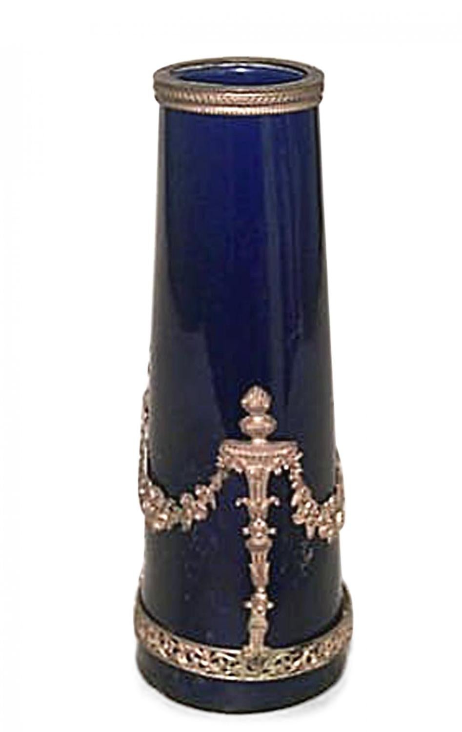 Vittoriano French Victorian Blue Porcelain and Bronze Vase in vendita