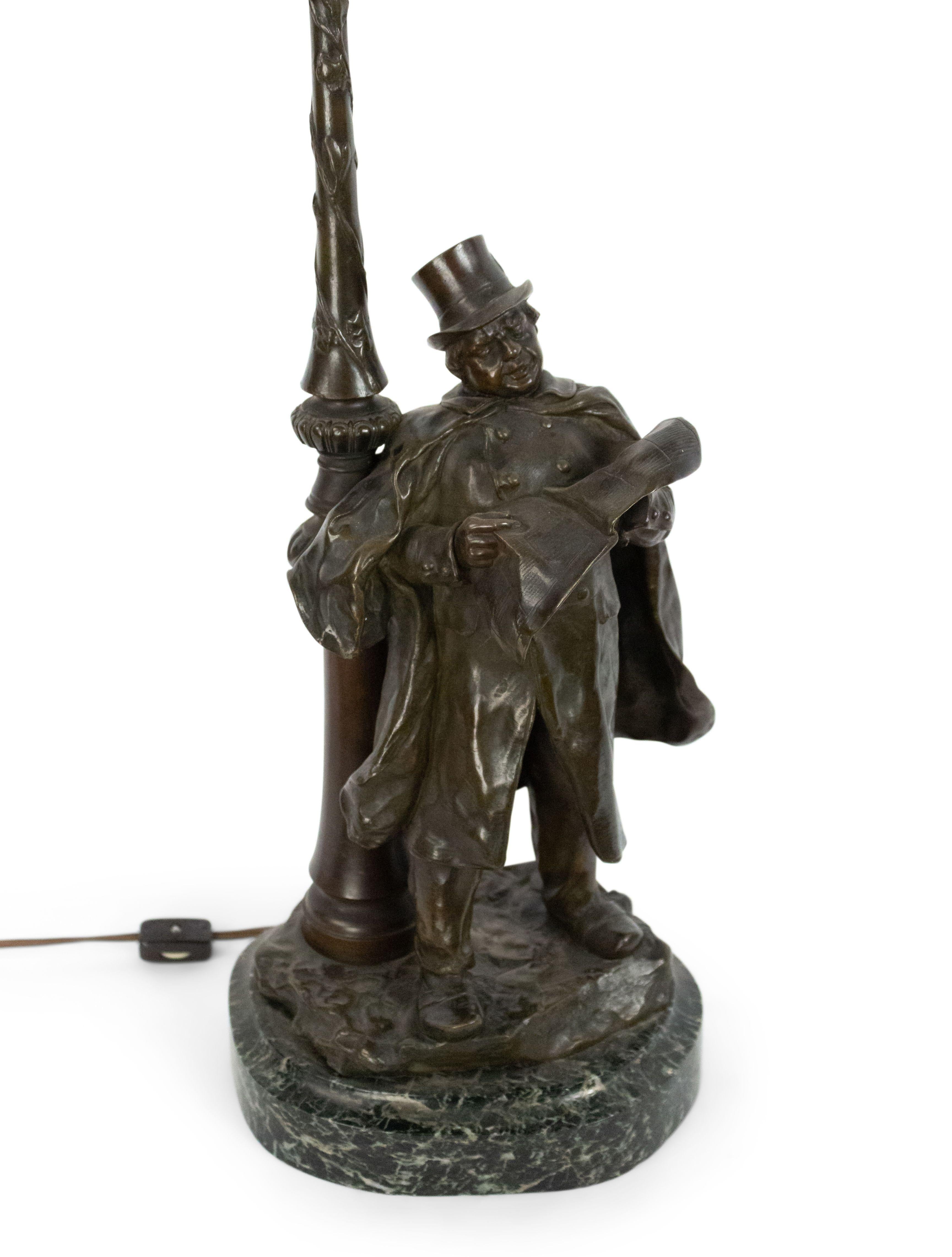 French Victorian Bronze Figural Table Lamp For Sale 3