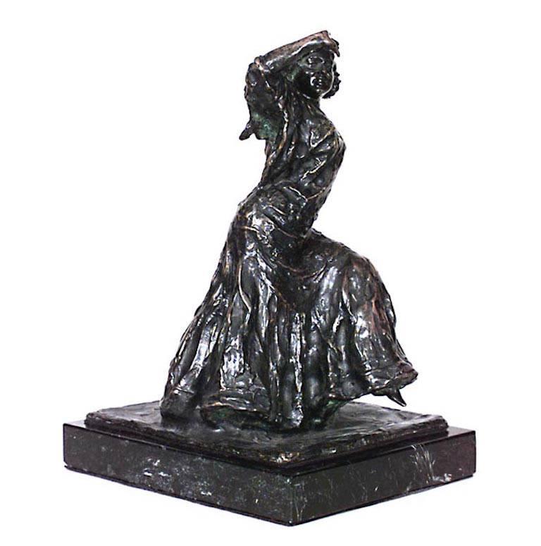 French Victorian Bronze Woman In Good Condition For Sale In New York, NY