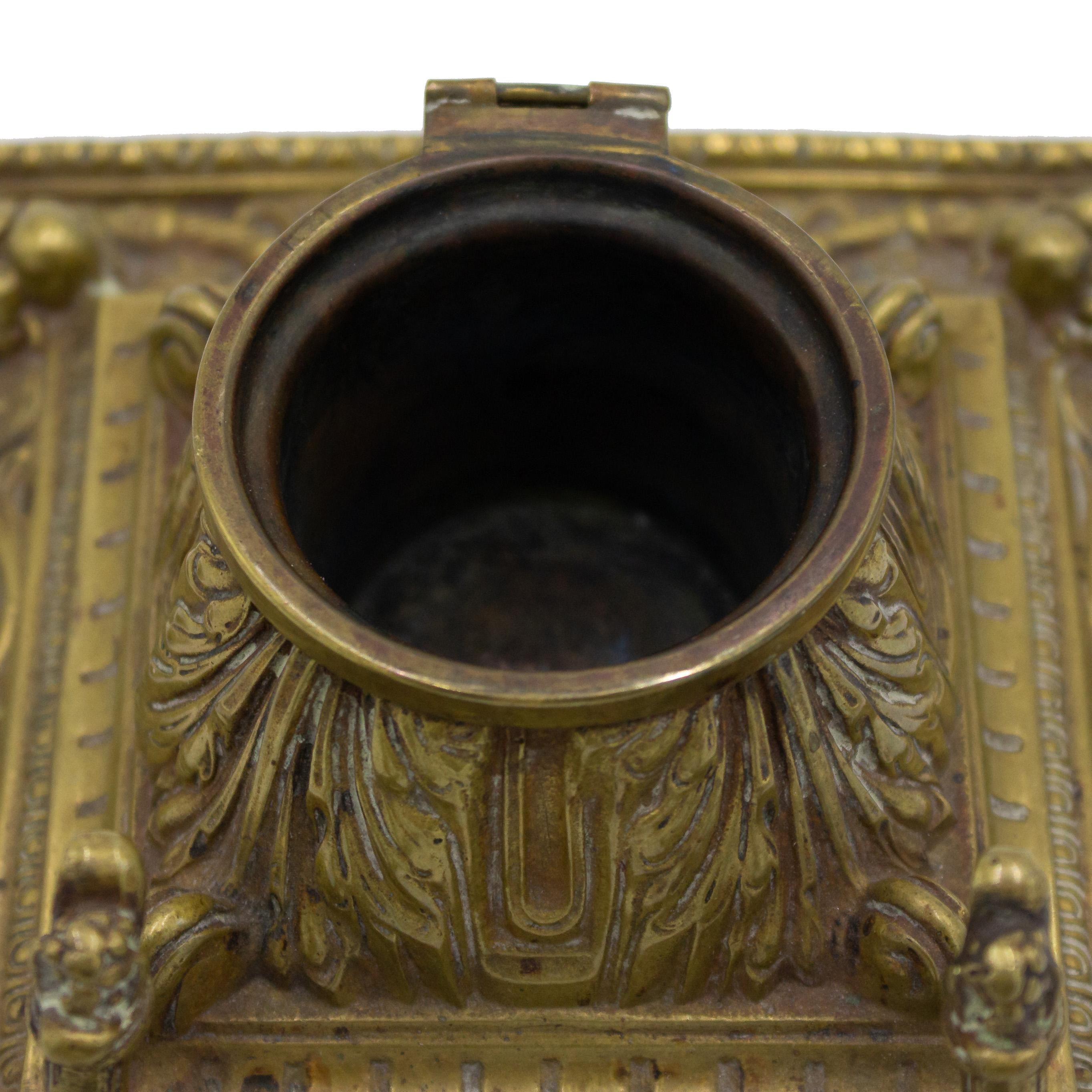 French Victorian Bronze Inkwell For Sale 1