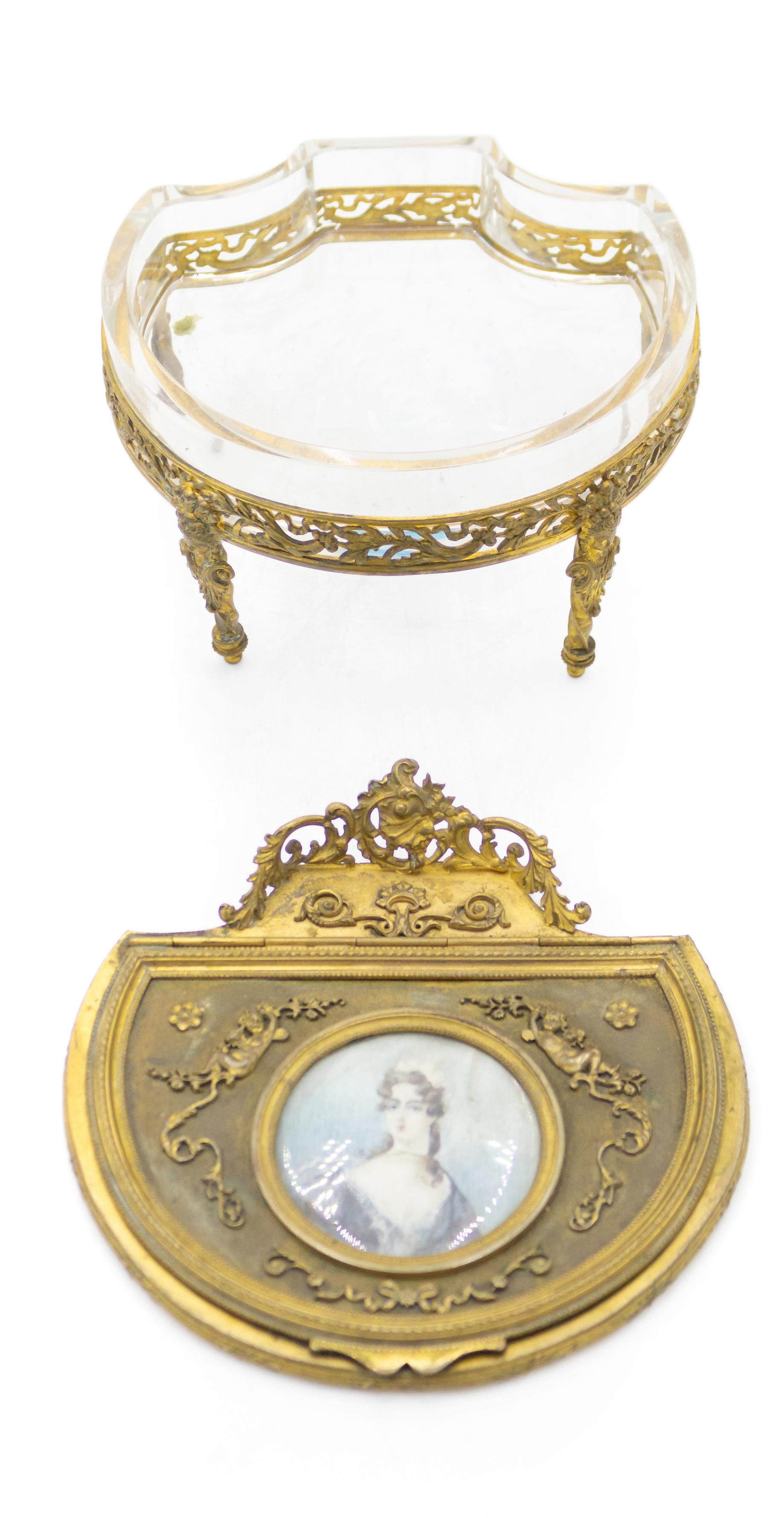 French Victorian Bronze Portrait Box For Sale 3