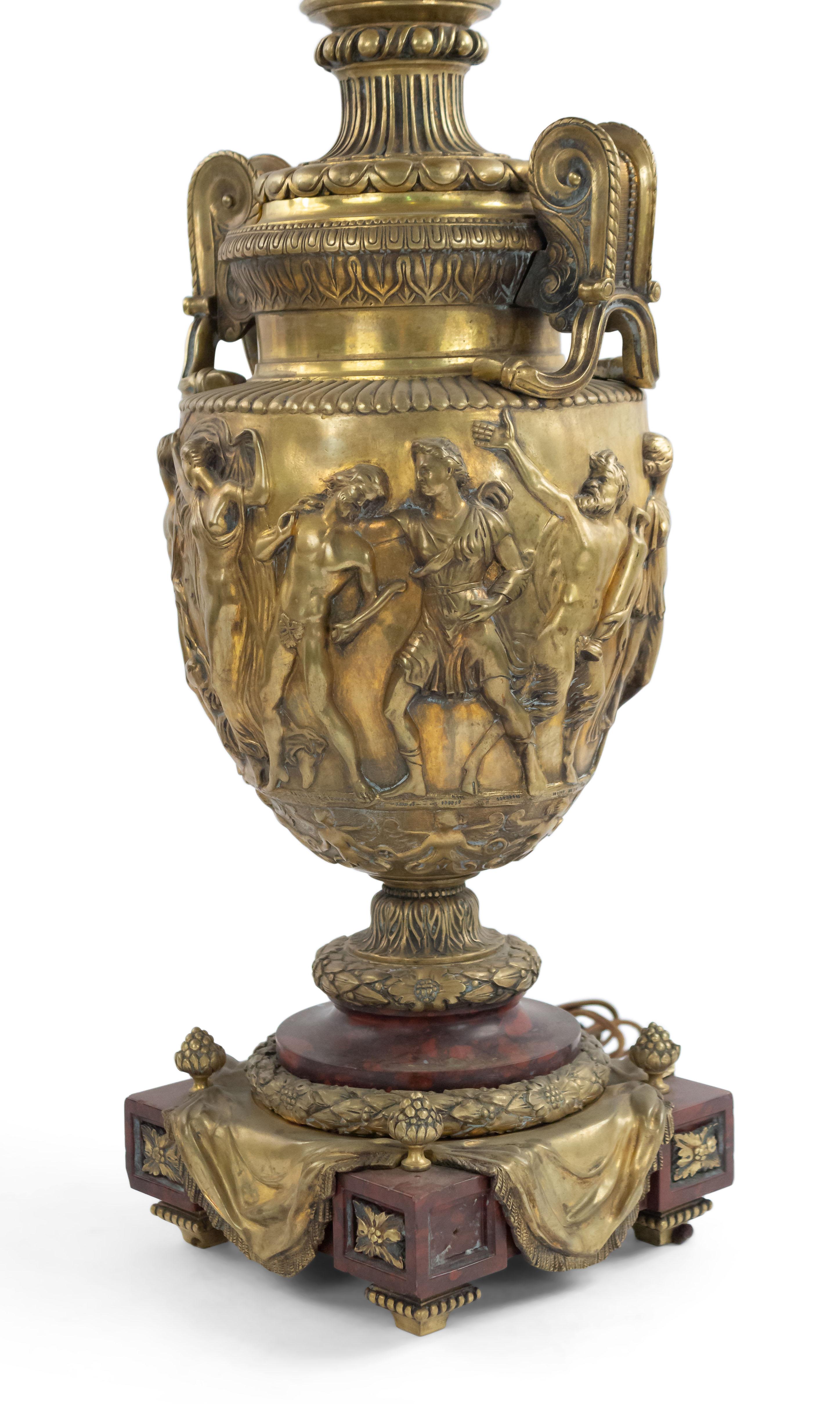 Bronze Lampes d'urne en bronze de style victorien français