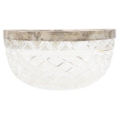 Bol en cristal taillé de style victorien français