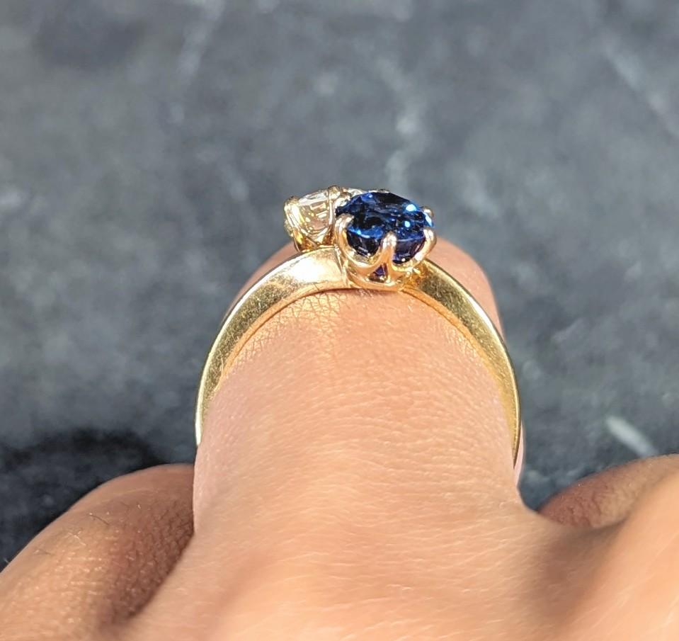 French Victorian Diamond Sapphire 2.04 CTW 18 Karat Gold Toi-Et-Moi Antique Ring 10