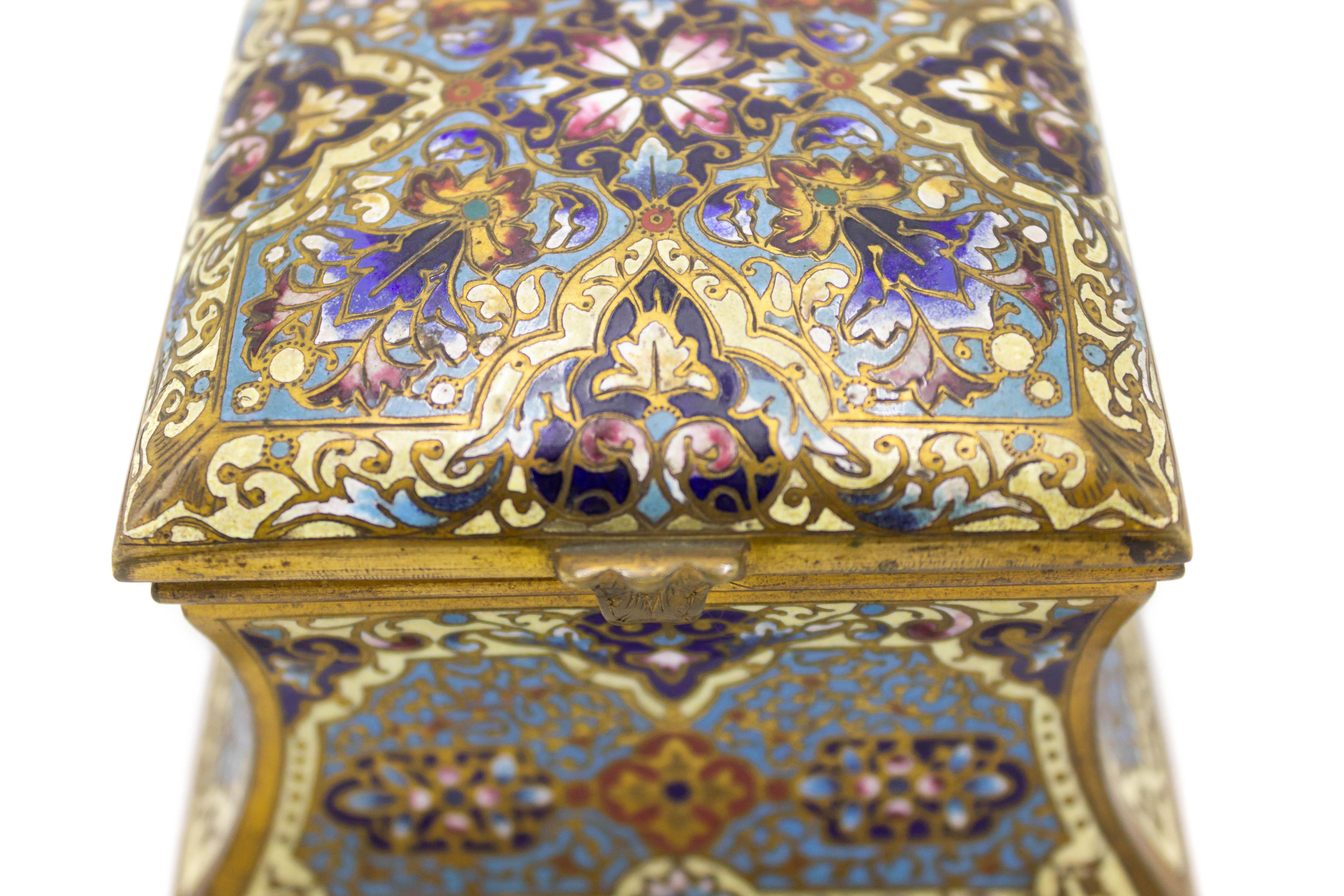 French Victorian Enamel Box For Sale 1