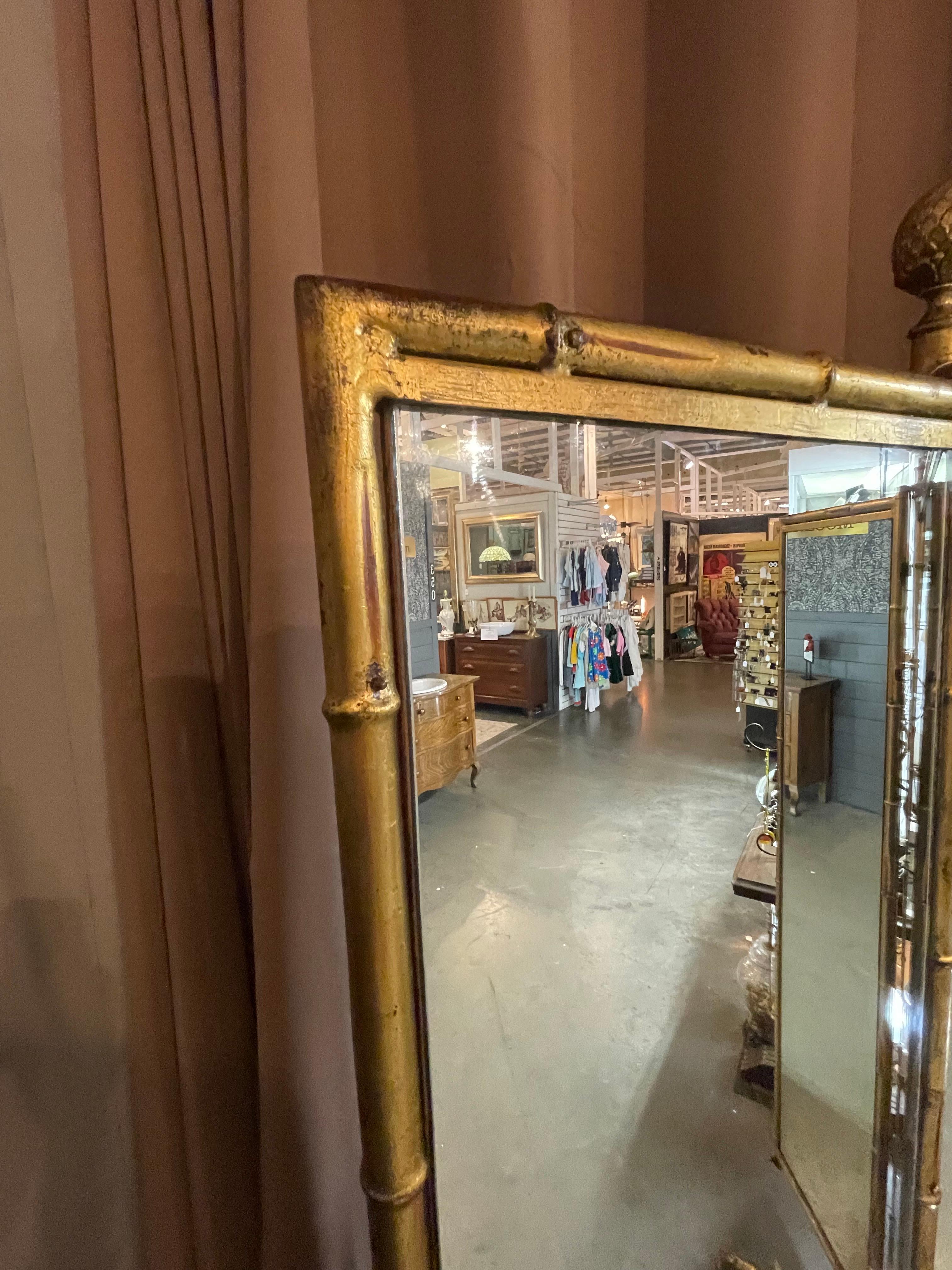 Triptyque miroir de style victorien français triptyque en faux bambou en vente 2