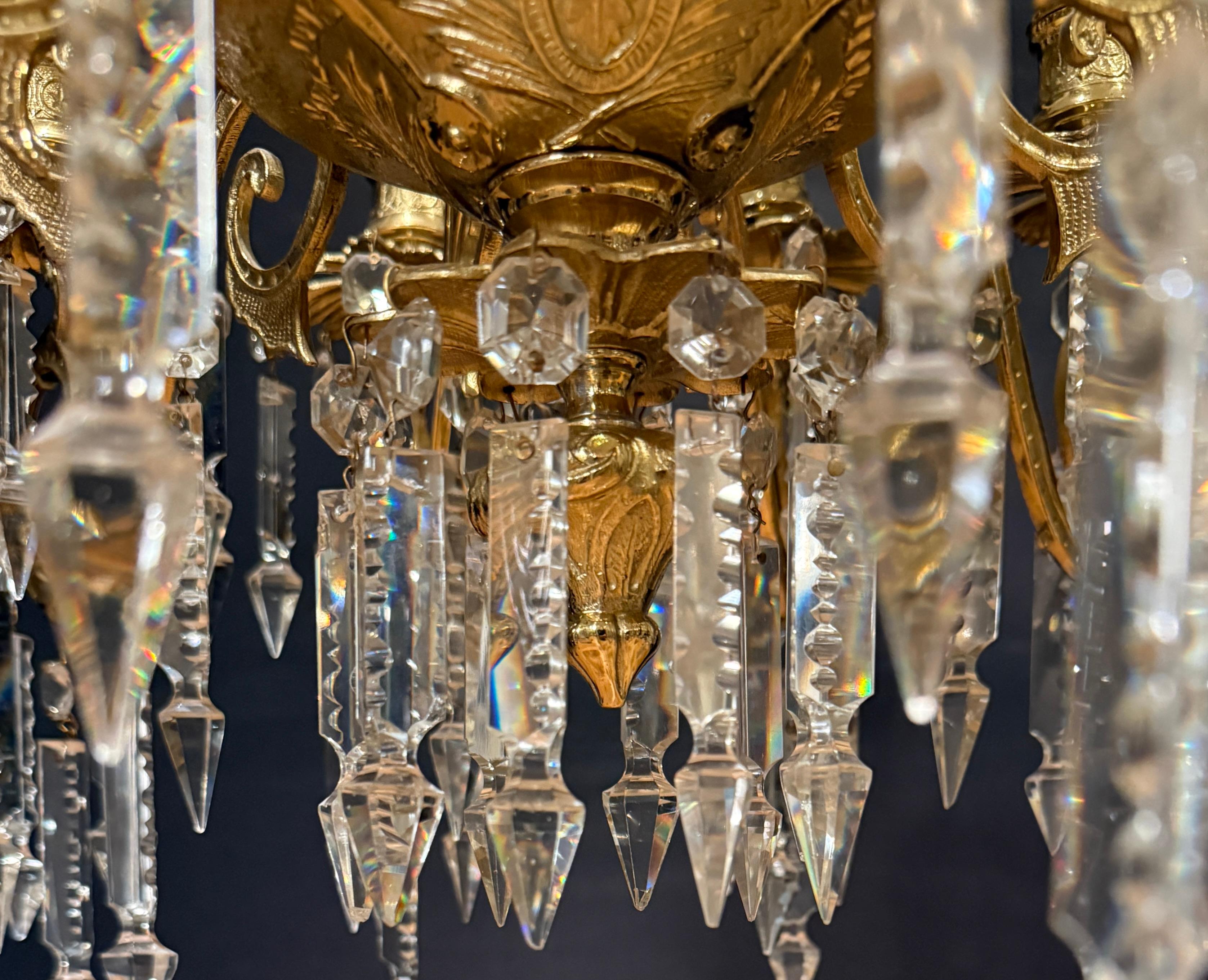 French Victorian Gilded Bronze & Crystal Rococo Revival Chandelier In condizioni buone in vendita a Norwood, NJ