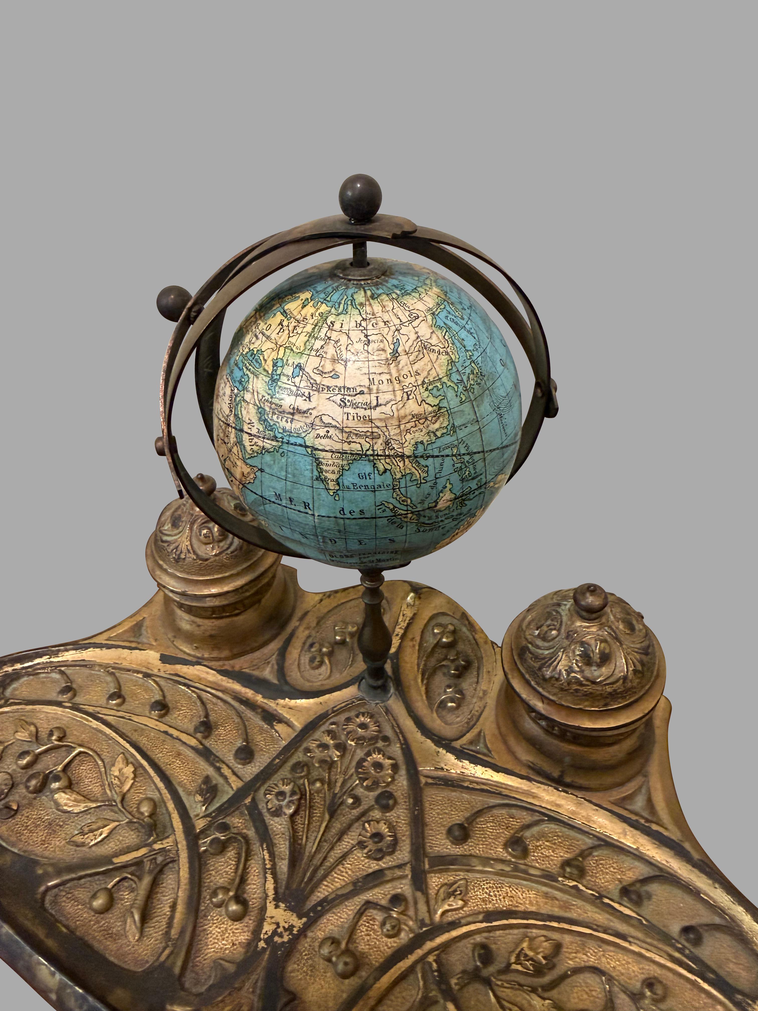 Francese French Victorian Gilt Brass Desk Set with globe in vendita