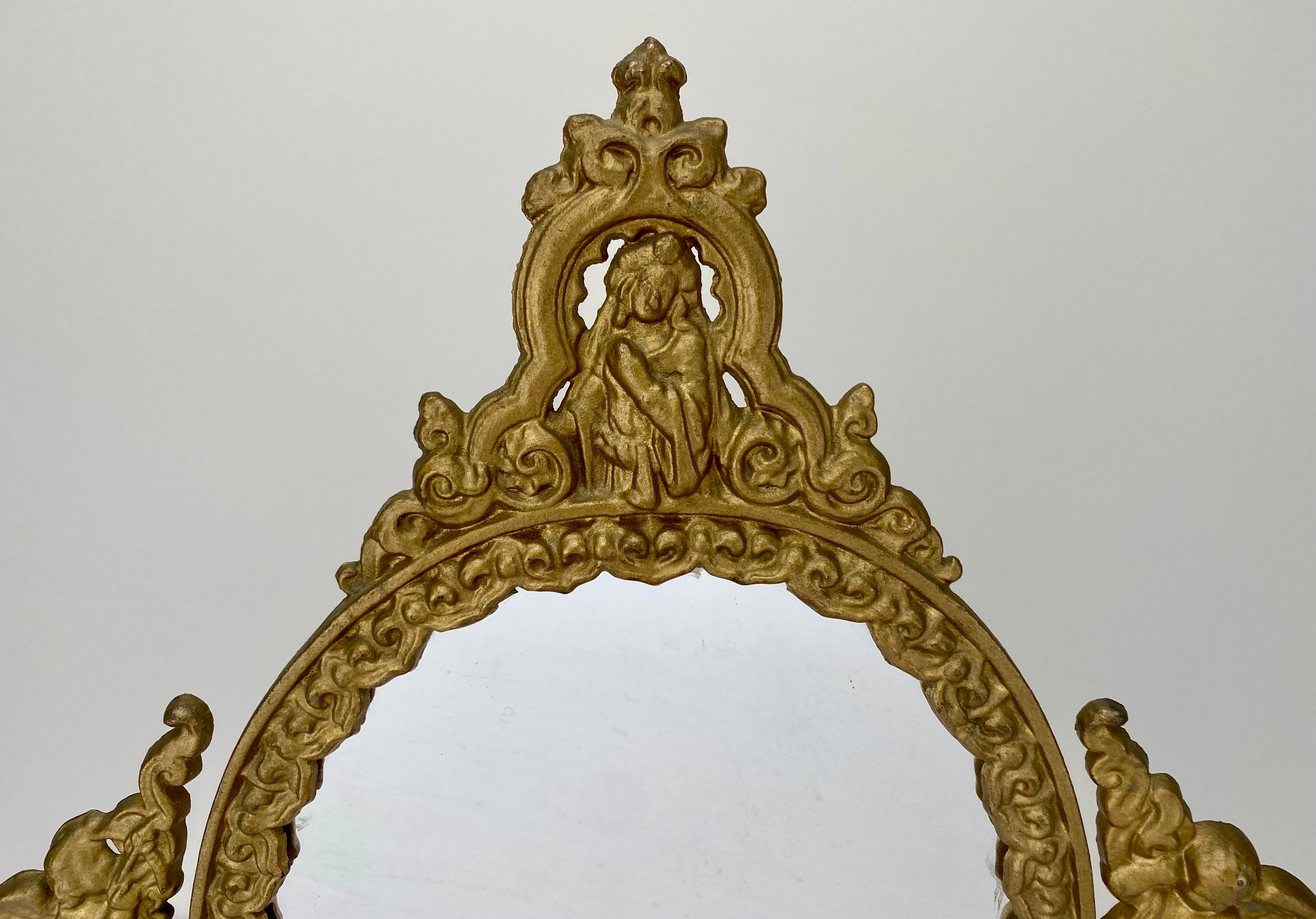 French Victorian Gilt Bronze Vanity Oval Table Mirror with Cherubs  In Good Condition For Sale In Plainview, NY